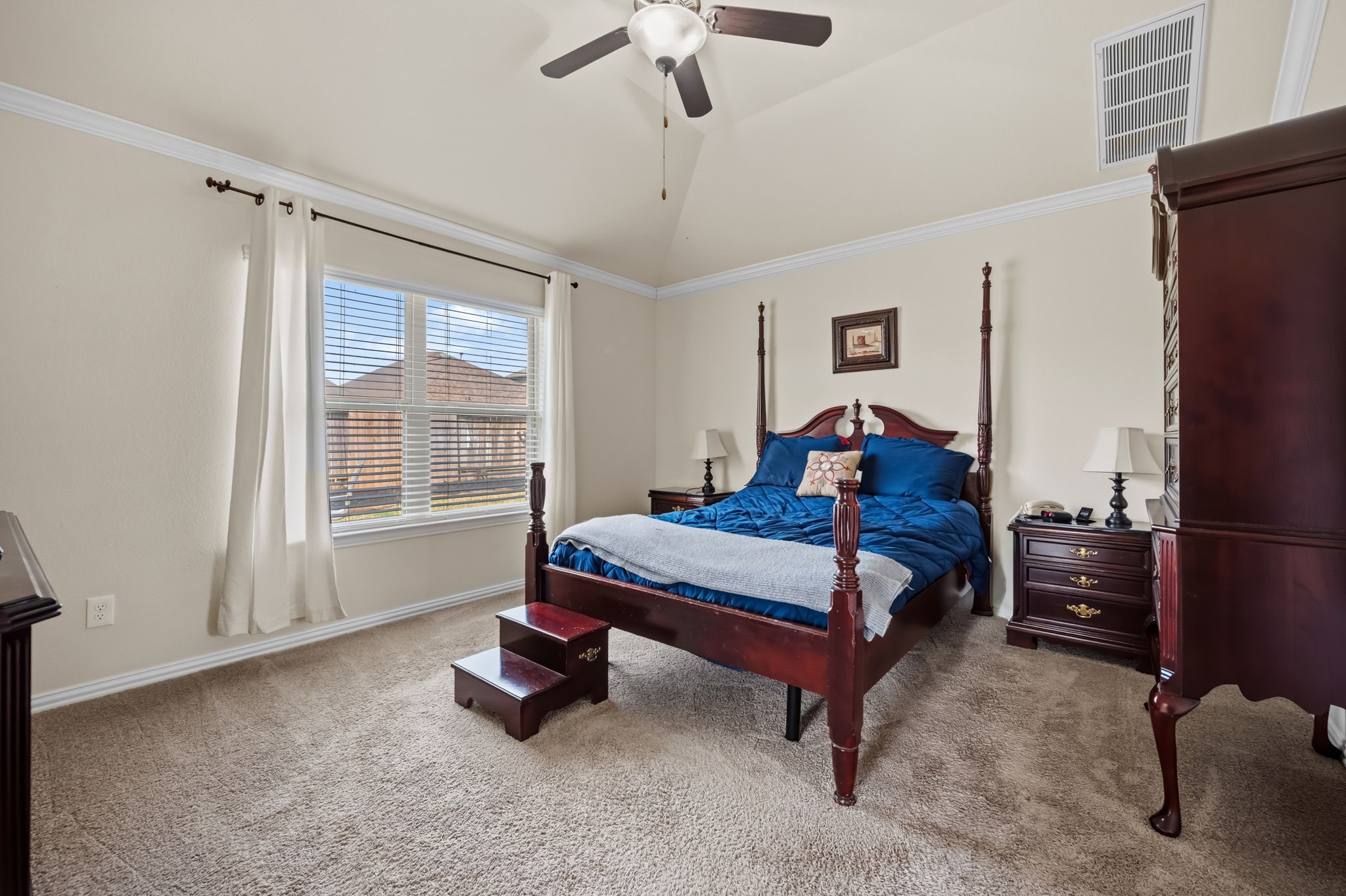 24118 McKinzie Ridge Drive Porter, TX 77365 - Photo 18 of 25 a living room with furniture gym equipment and a window