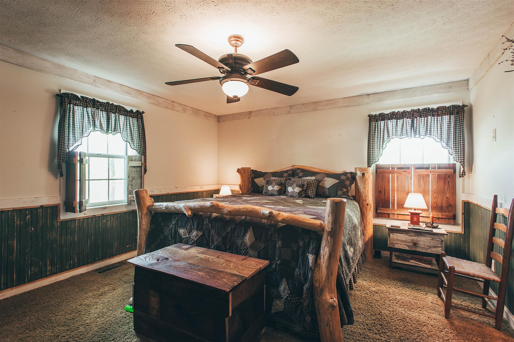 1253 Smith Thompson Road Bethpage, TN 37022 - Photo 11 of 19 a bed room with furniture and a window