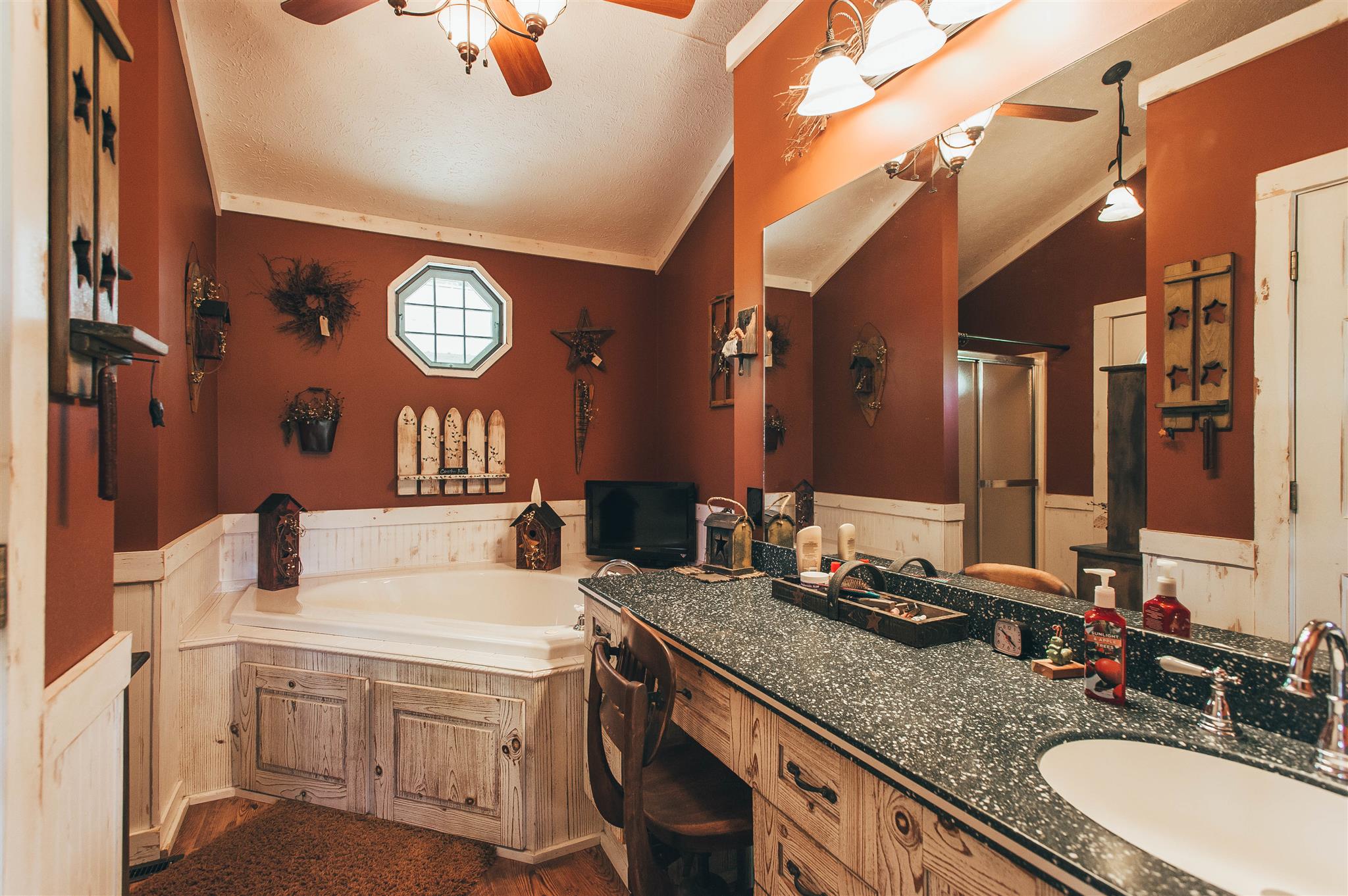 1253 Smith Thompson Road Bethpage, TN 37022 - Photo 12 of 19 a bathroom with a sink and a mirror