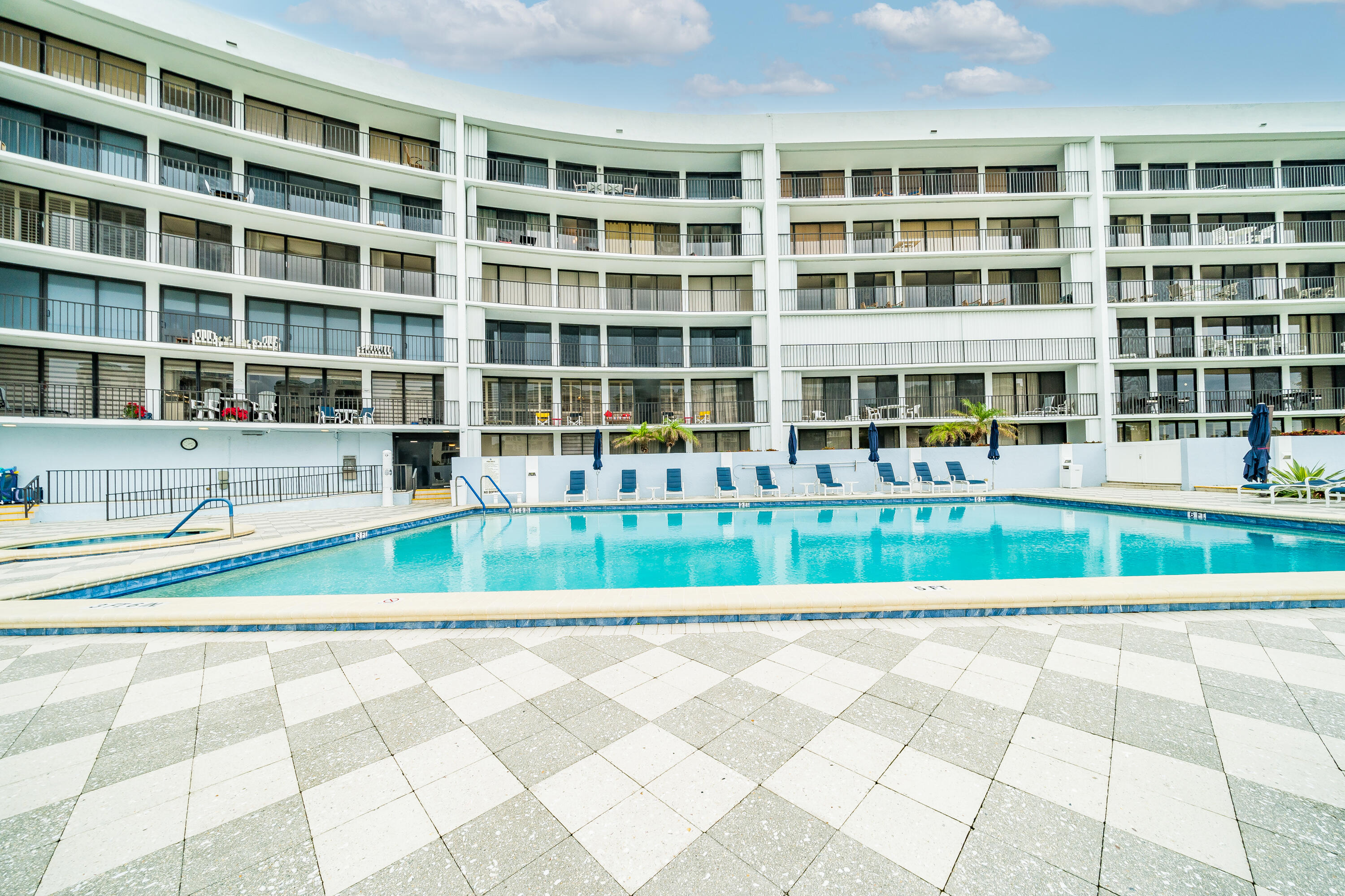 1300 Florida A1A, Unit 412 Jupiter, FL 33477 - Photo 12 of 58 1300 S A1A a-16