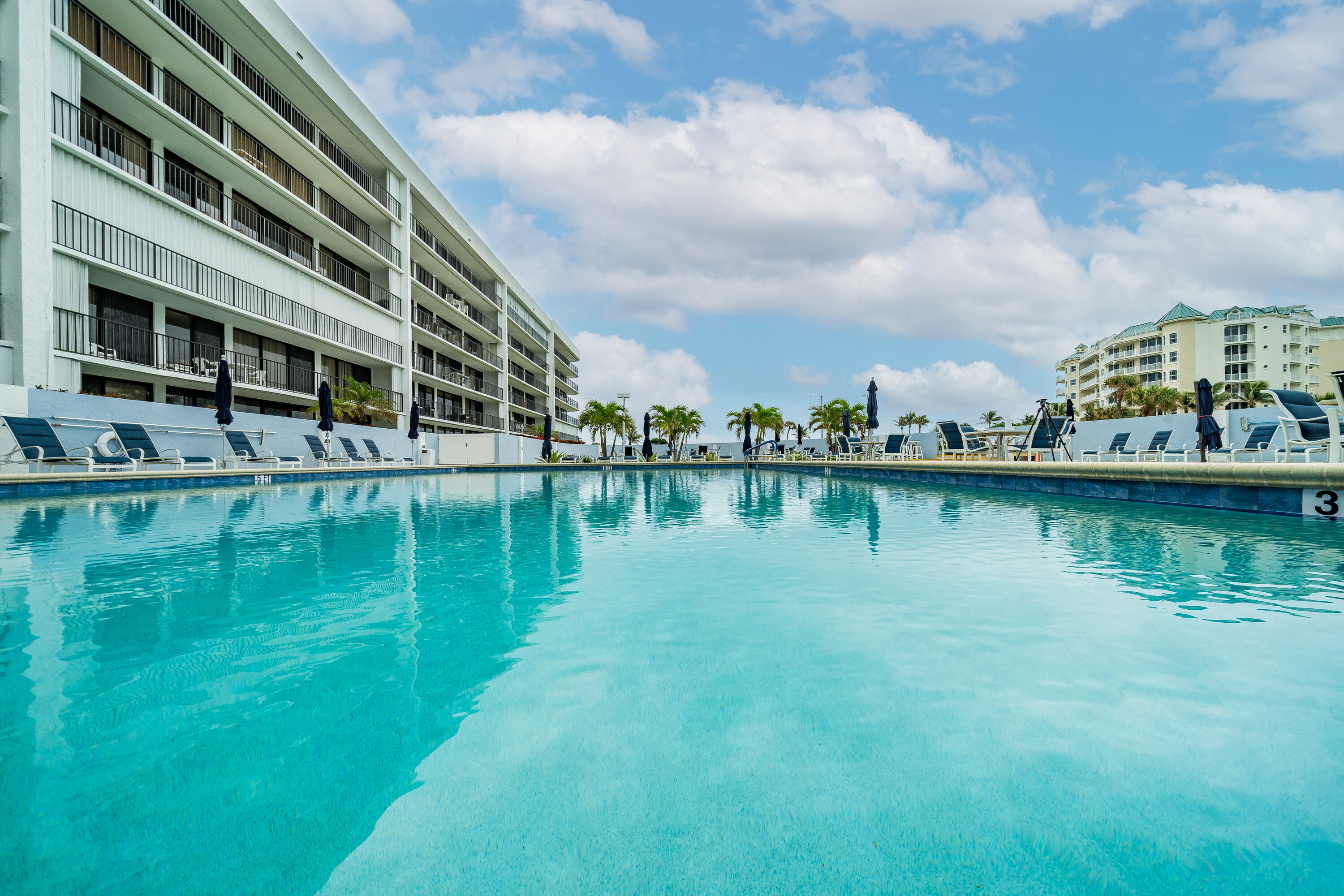 1300 Florida A1A, Unit 412 Jupiter, FL 33477 - Photo 13 of 58 1300 S A1A a-17