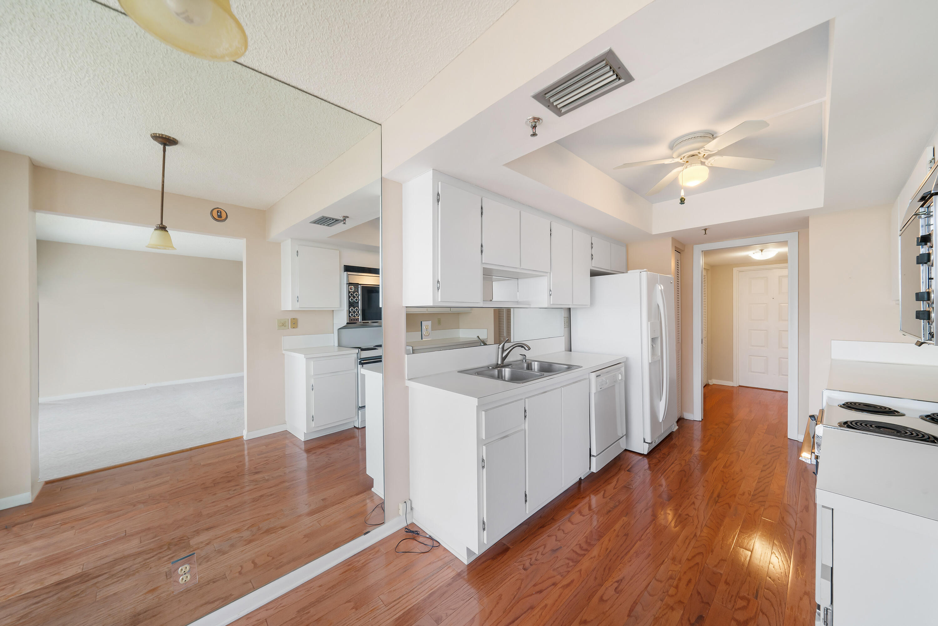 1300 Florida A1A, Unit 412 Jupiter, FL 33477 - Photo 21 of 58 1300 S A1A unit 412 7-2