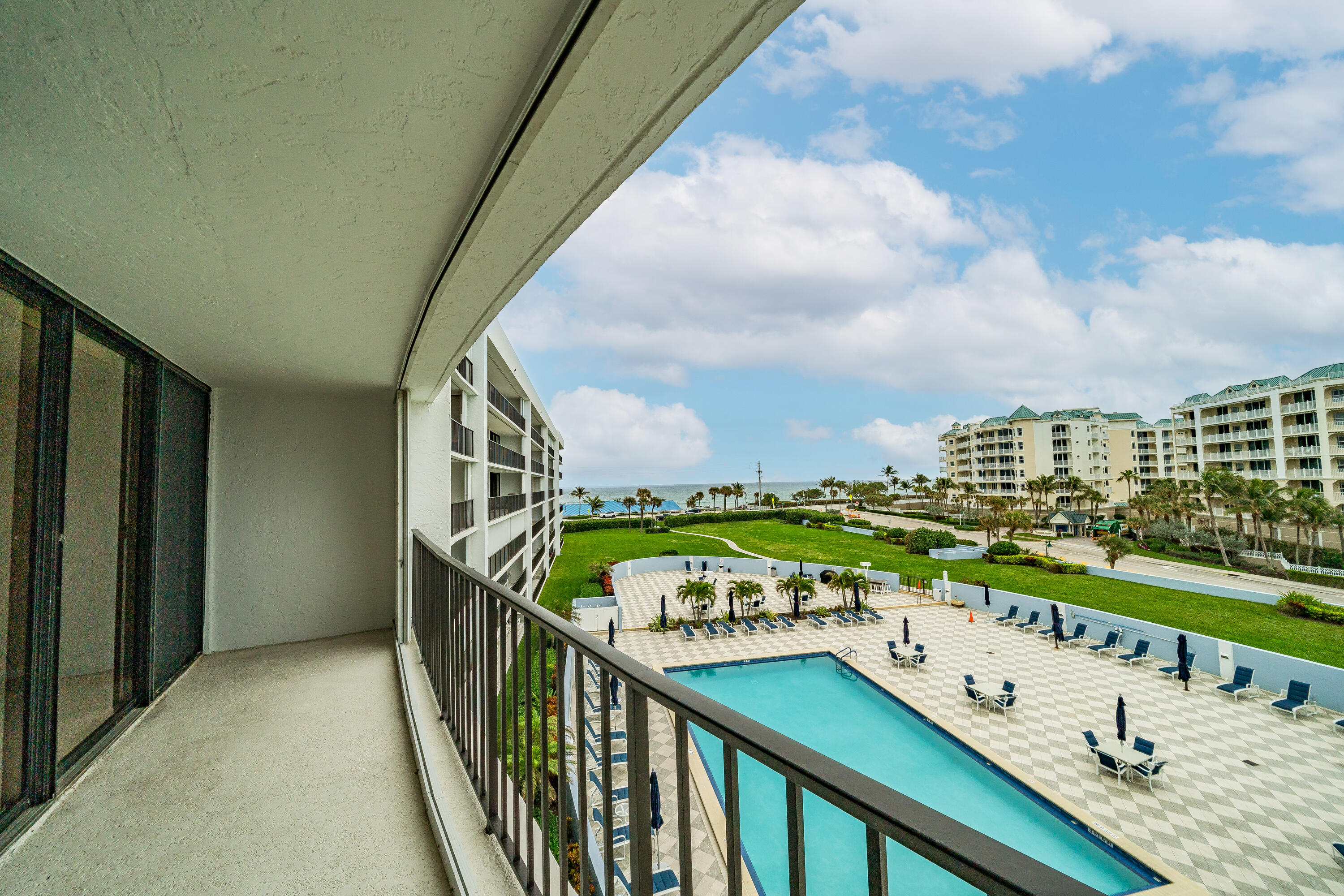 1300 Florida A1A, Unit 412 Jupiter, FL 33477 - Photo 6 of 58 1300 S A1A a-9