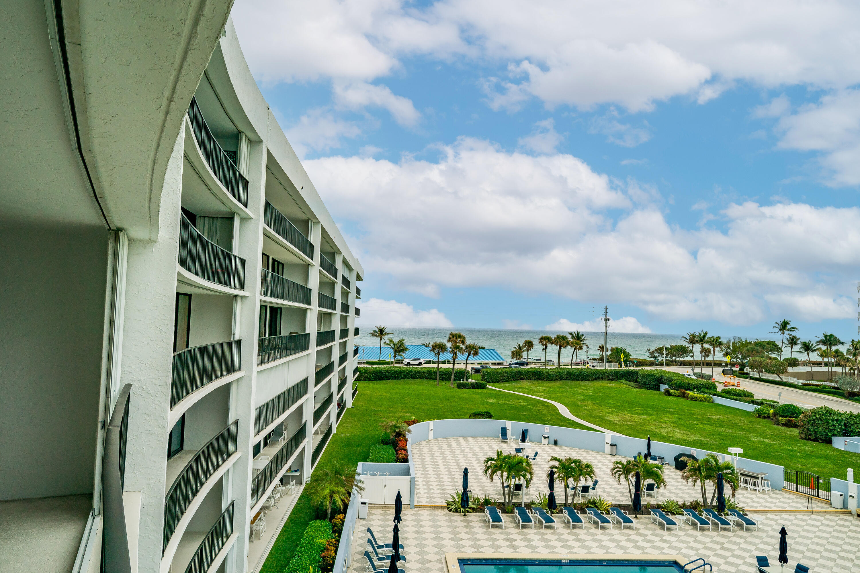 1300 Florida A1A, Unit 412 Jupiter, FL 33477 - Photo 7 of 58 1300 S A1A a-10