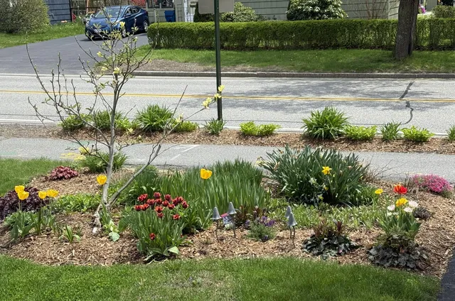 $409,000 | 428 Allen Avenue, Portland, ME 04103