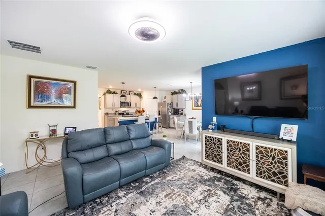 $304,900 | 216 Hickory Crse Circle, Ocala, FL 34472