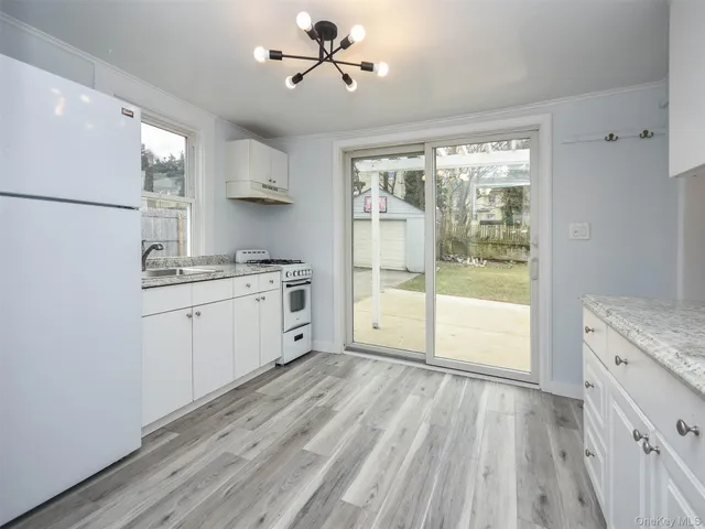 $1,199,000 | 12 2nd Avenue, Port Washington, NY 11050