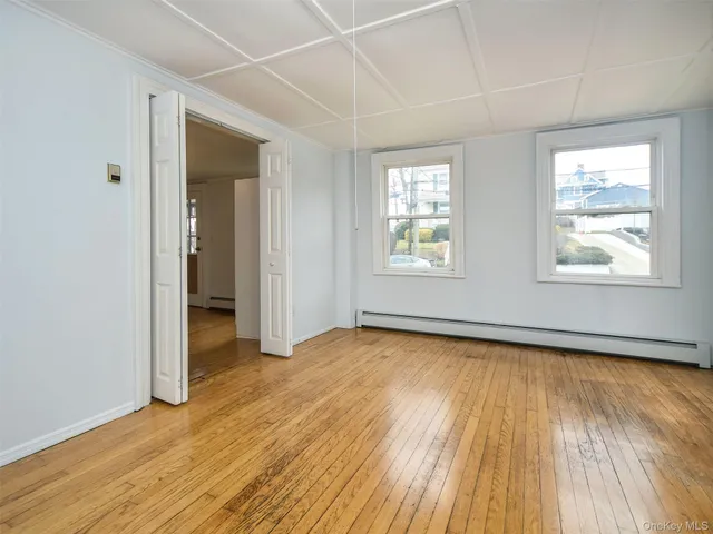 $1,199,000 | 12 2nd Avenue, Port Washington, NY 11050