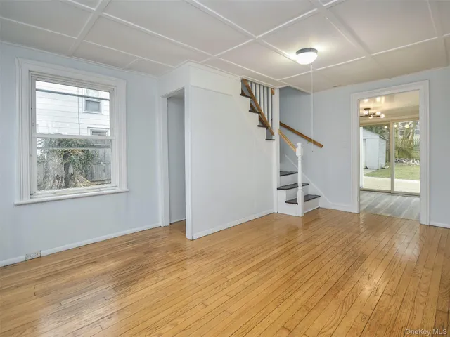 $1,199,000 | 12 2nd Avenue, Port Washington, NY 11050