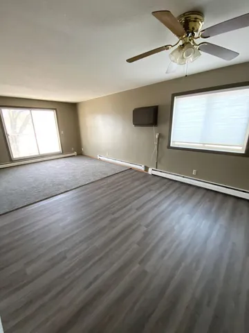 $850 | 901 Pearl Avenue, Unit 208, Marshall, MN 56258