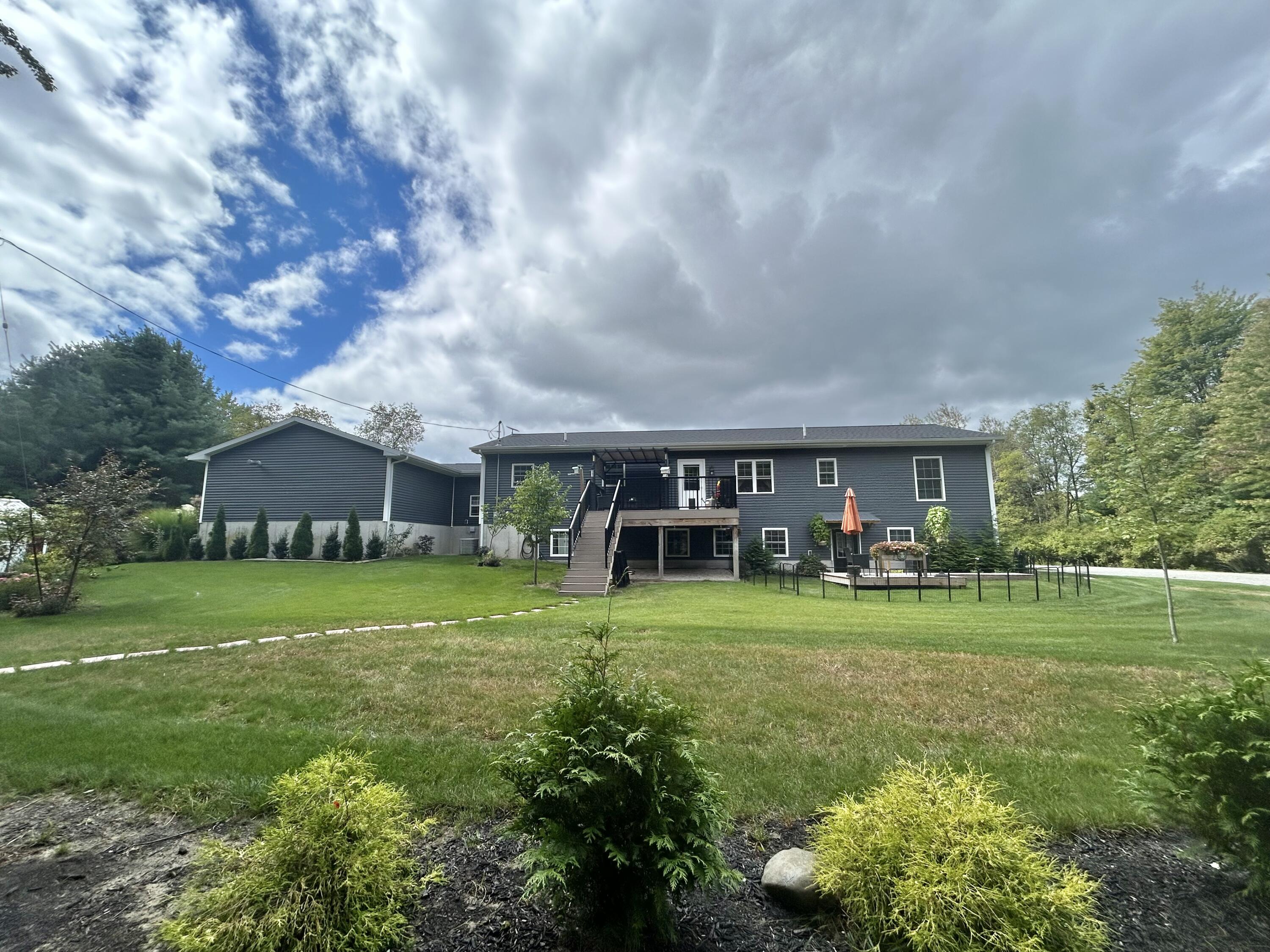 2244 Lorenson Road Muskegon, MI 49445 - Photo 49 of 65 IMG_E1320