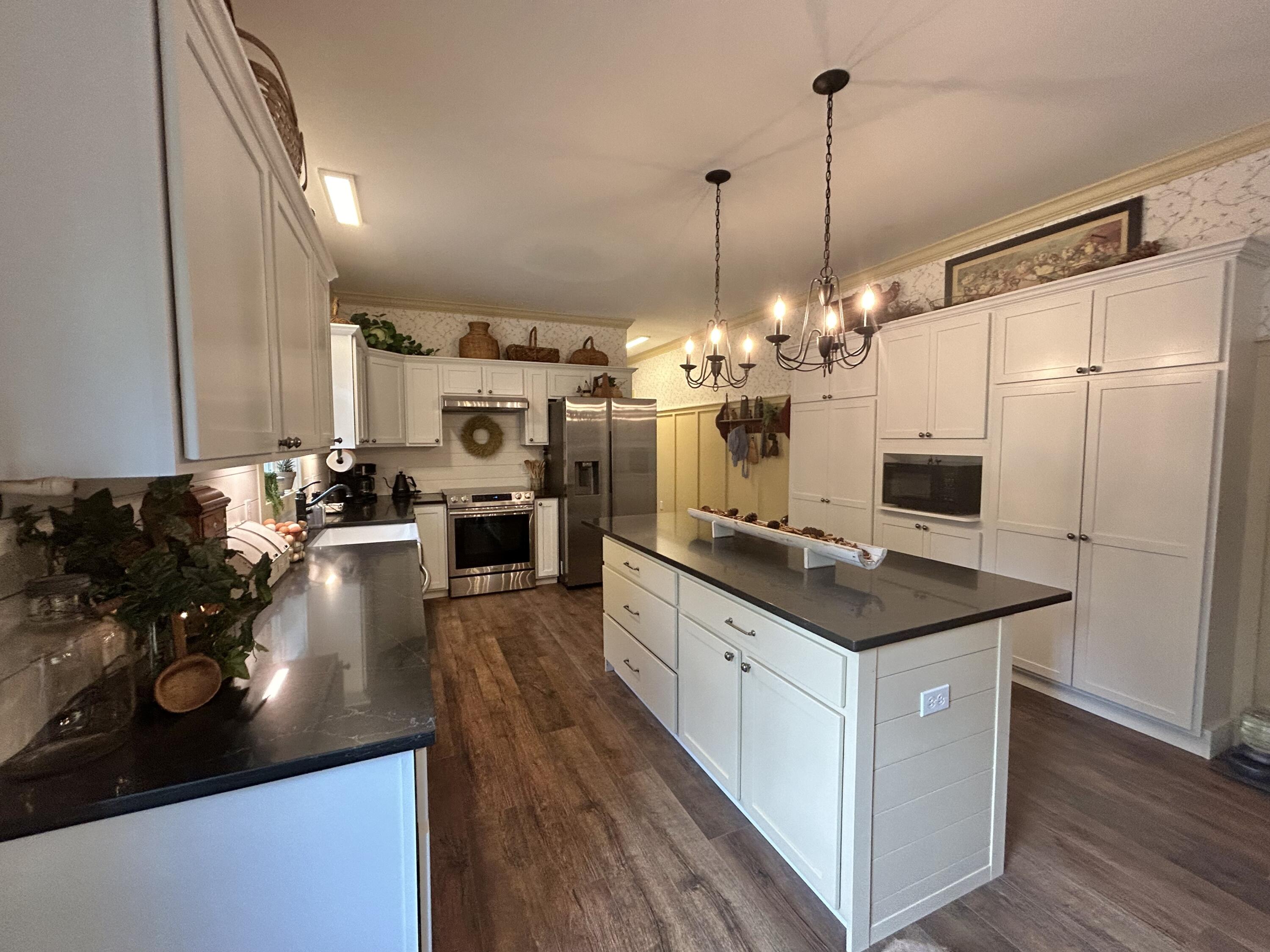 2244 Lorenson Road Muskegon, MI 49445 - Photo 8 of 65 IMG_E1267