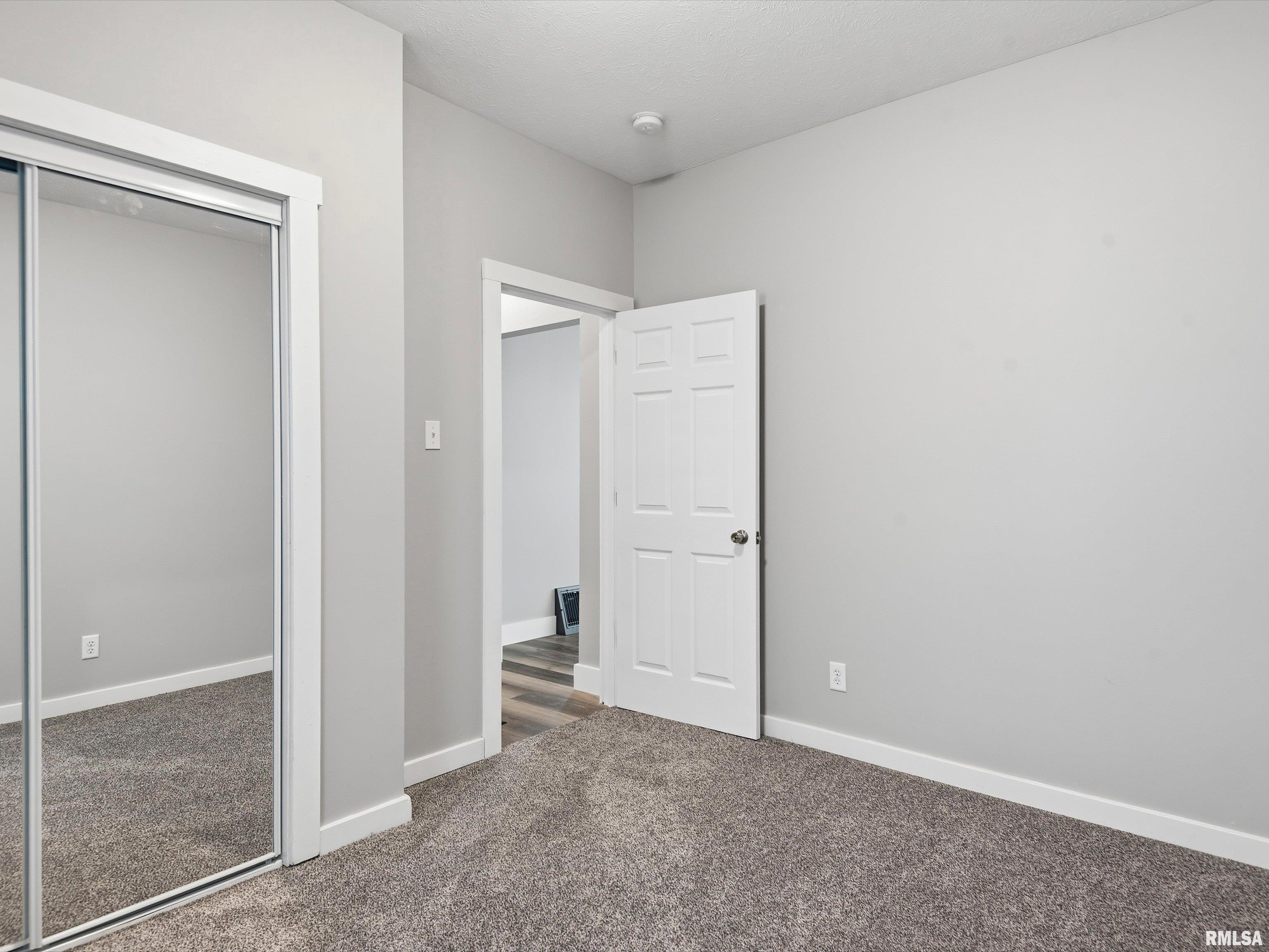 1519 South Spring Street Springfield, IL 62704 - Photo 14 of 22
