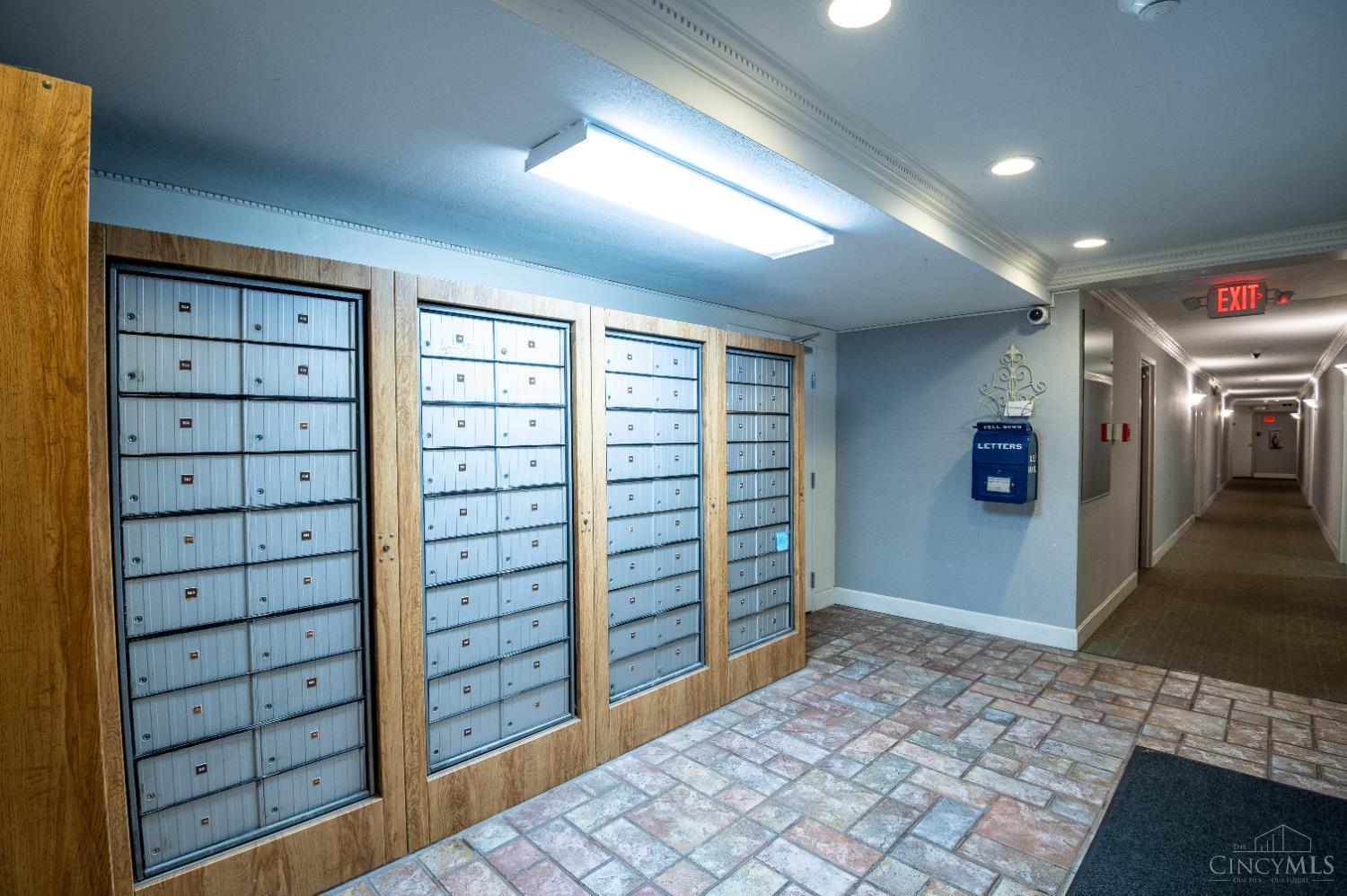 1815 William Howard Taft Road, Unit 207 Cincinnati, OH 45206 - Photo 20 of 20