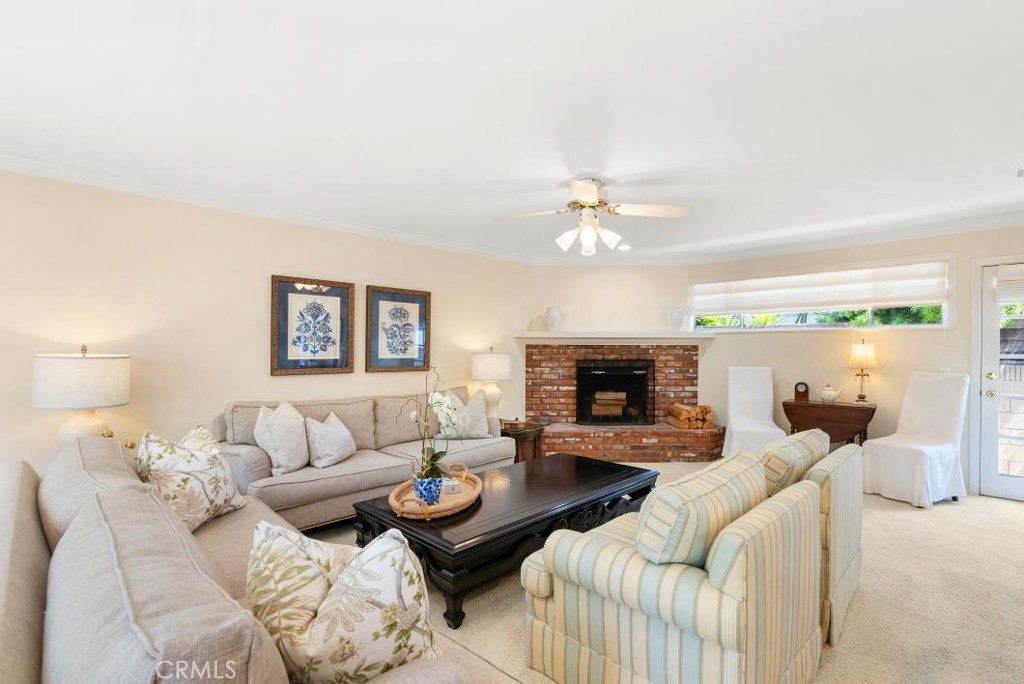 482 Abbie Way Costa Mesa, CA 92627 - Photo 12 of 37