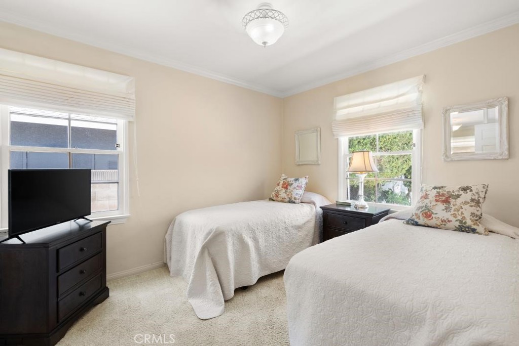 482 Abbie Way Costa Mesa, CA 92627 - Photo 17 of 37