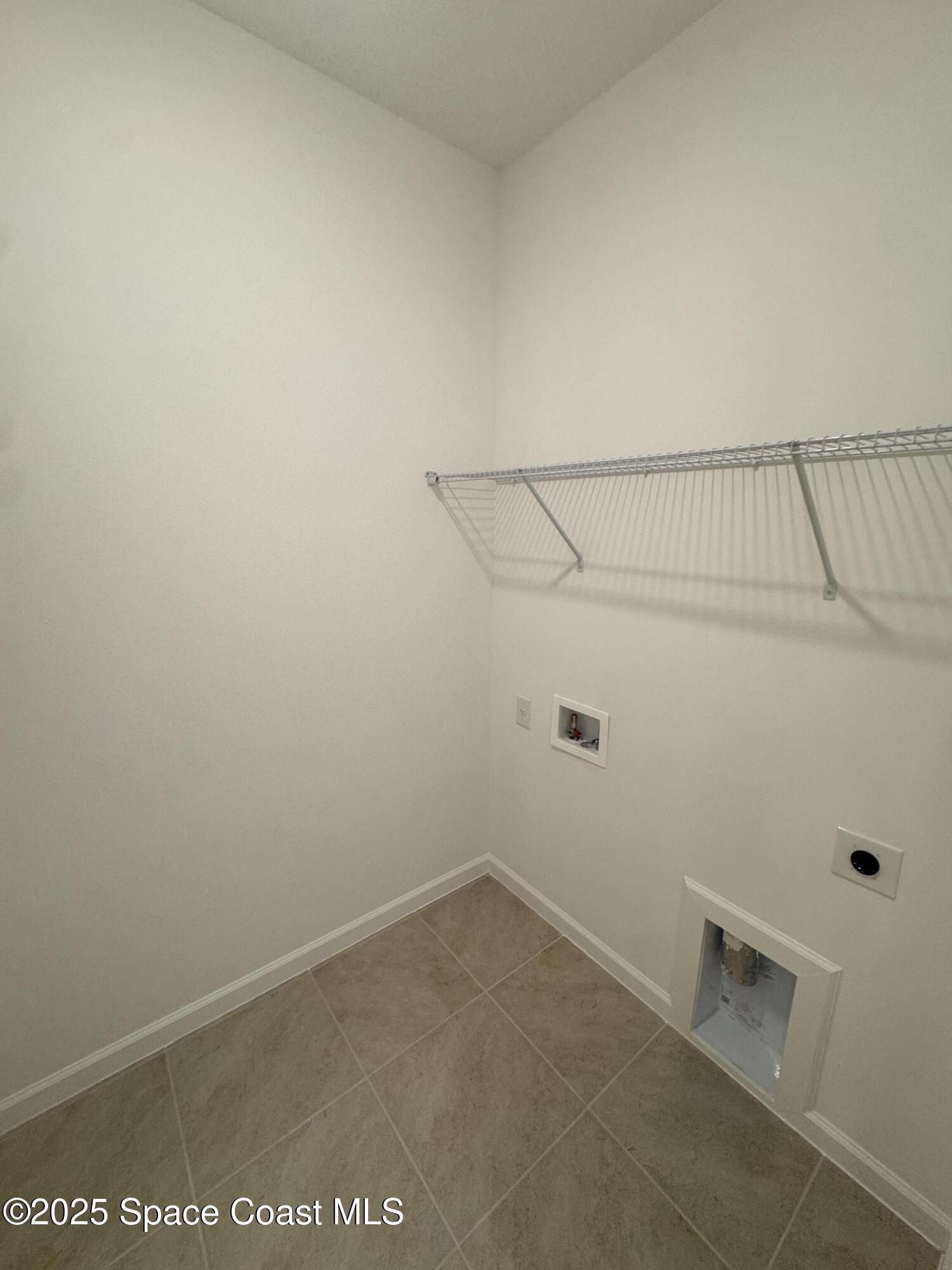 1041 Canfield Circle Palm Bay, FL 32909 - Photo 27 of 57 a view of small space