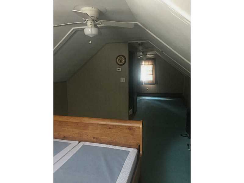 71 Strawberry Field Road Warwick, RI 02886 - Photo 20 of 20 Bedroom. 2nd Floor Bedroom takes the entire floor.