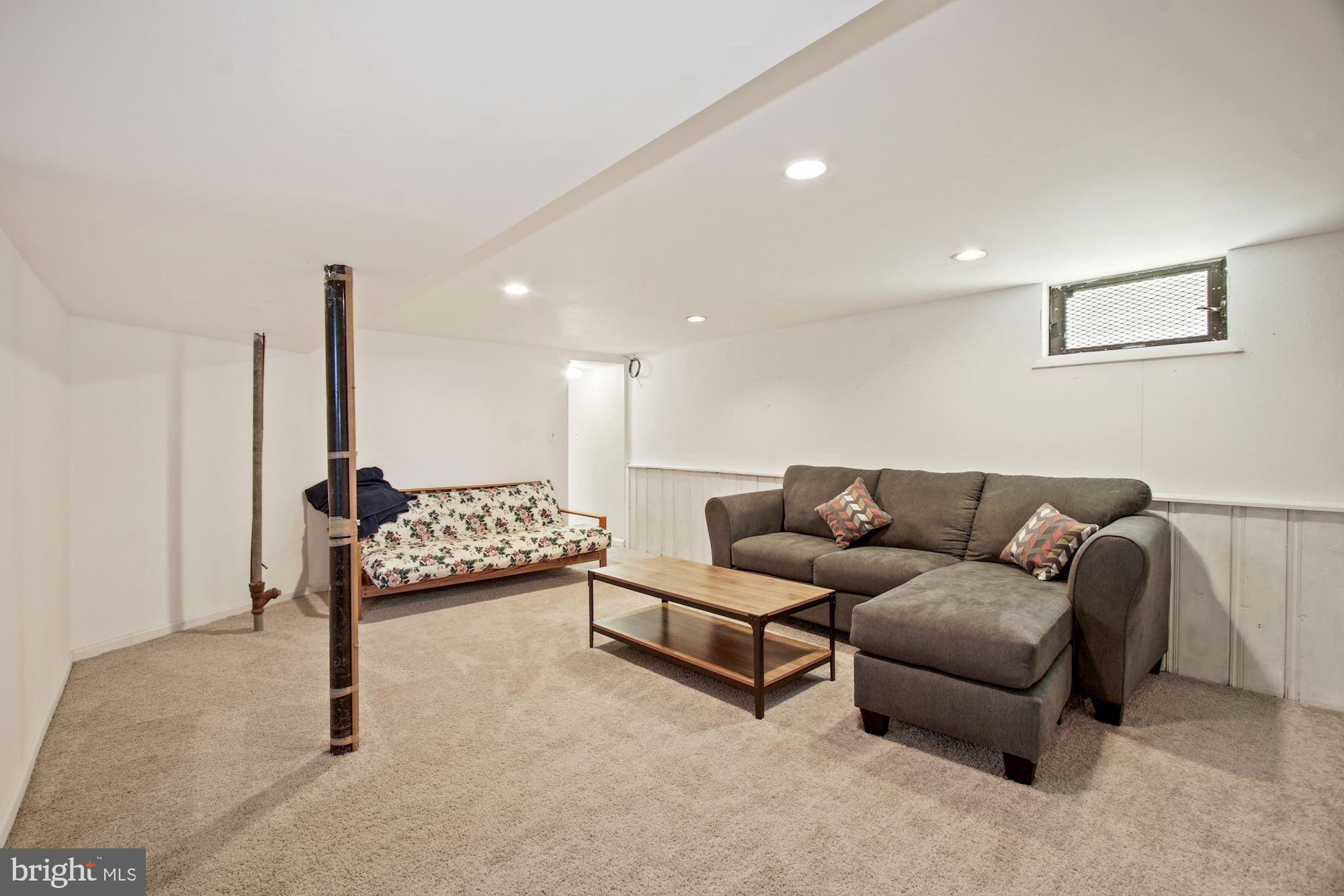 900 Snure Road Silver Spring, MD 20901 - Photo 17 of 30 Gallery Image 17
