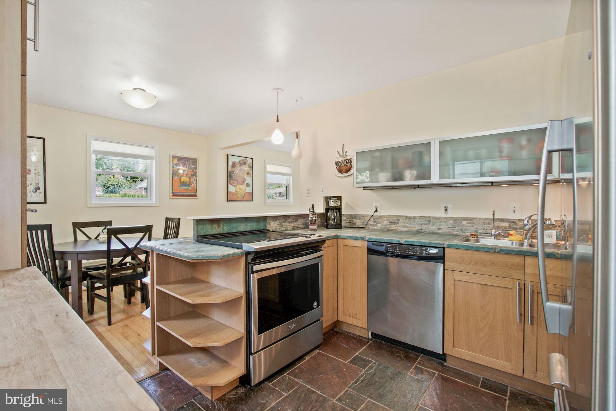 900 Snure Road Silver Spring, MD 20901 - Photo 8 of 30 Gallery Image 8