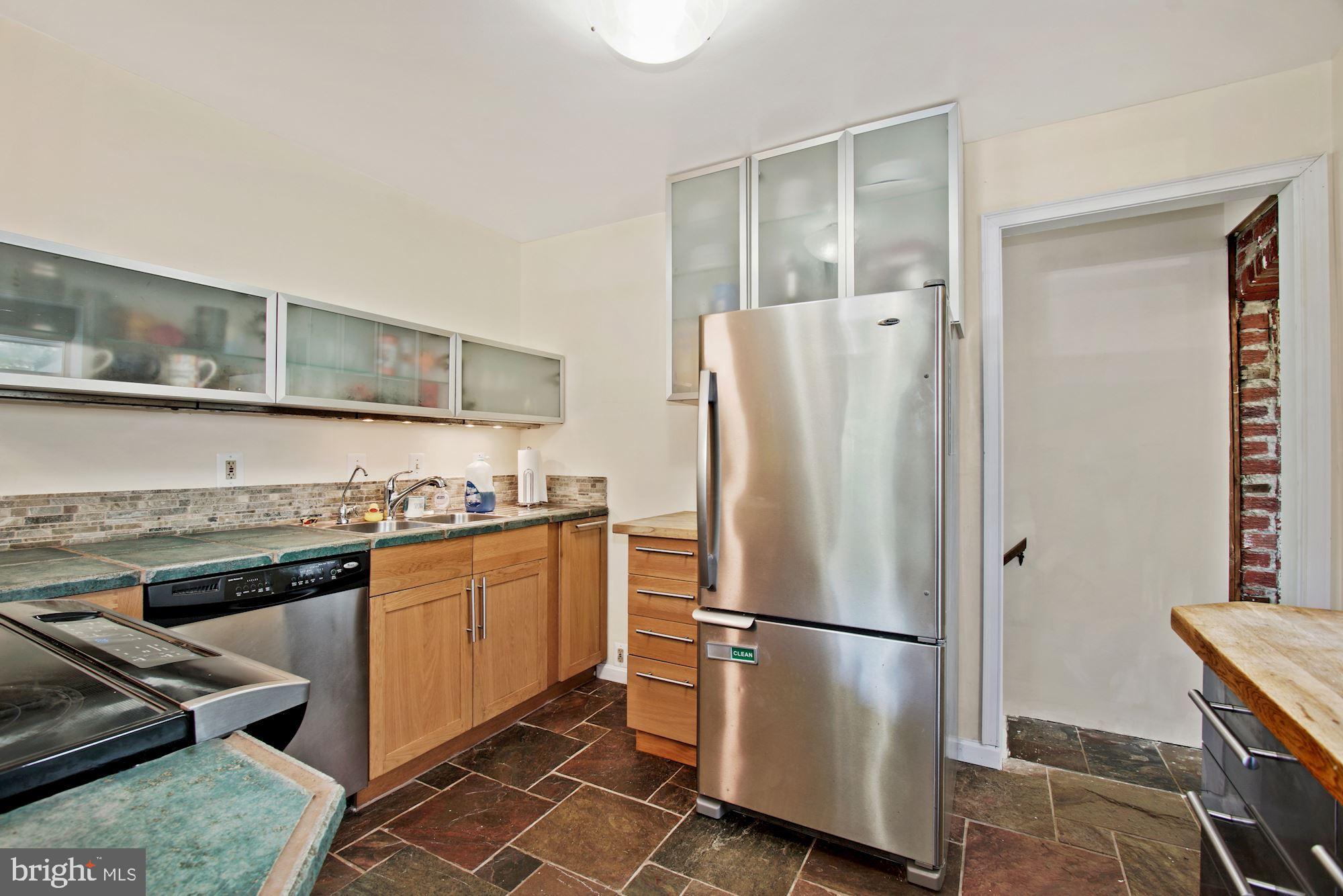 900 Snure Road Silver Spring, MD 20901 - Photo 10 of 30 Gallery Image 10