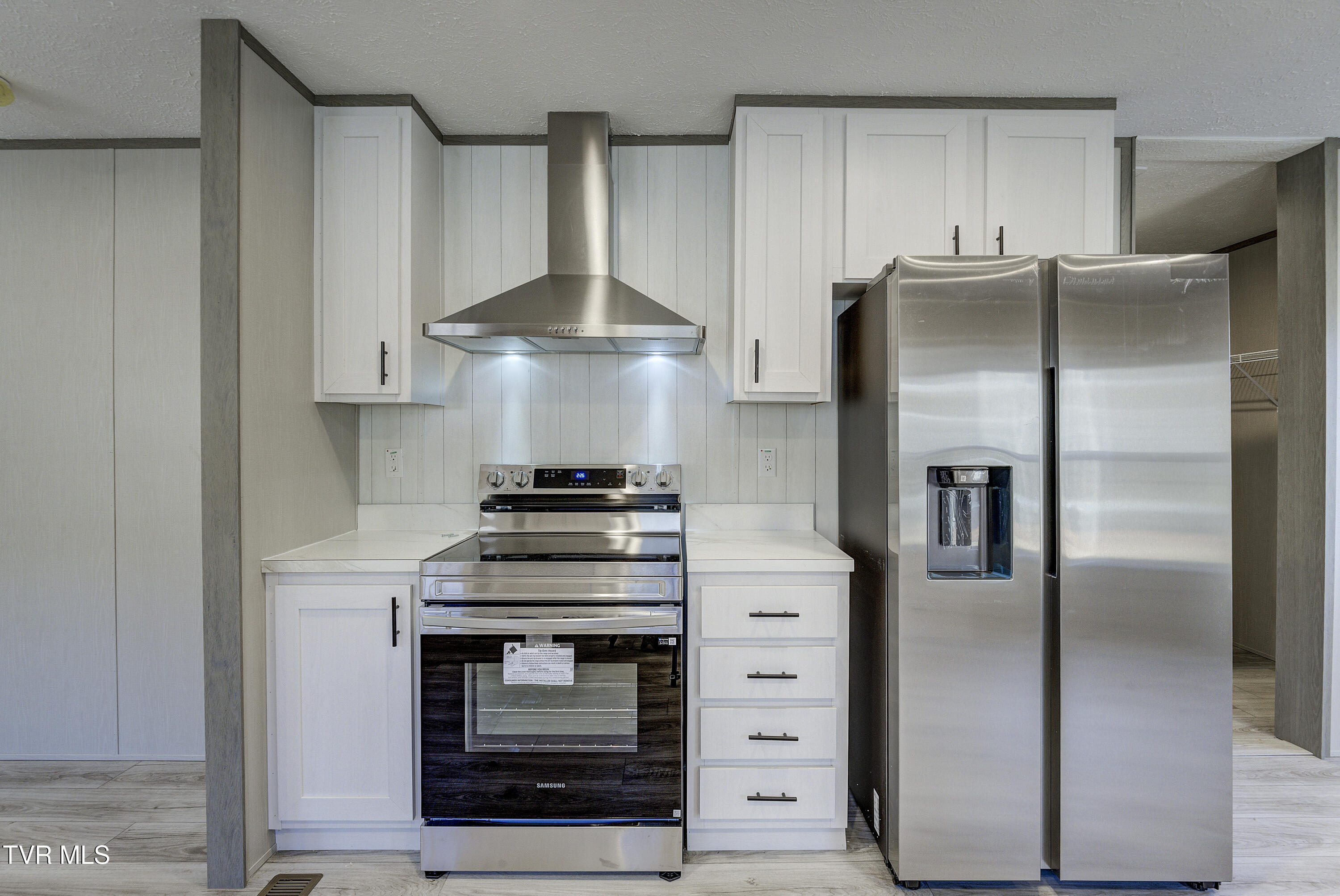 206 Florida Avenue Erwin, TN 37650 - Photo 12 of 30 Kitchen