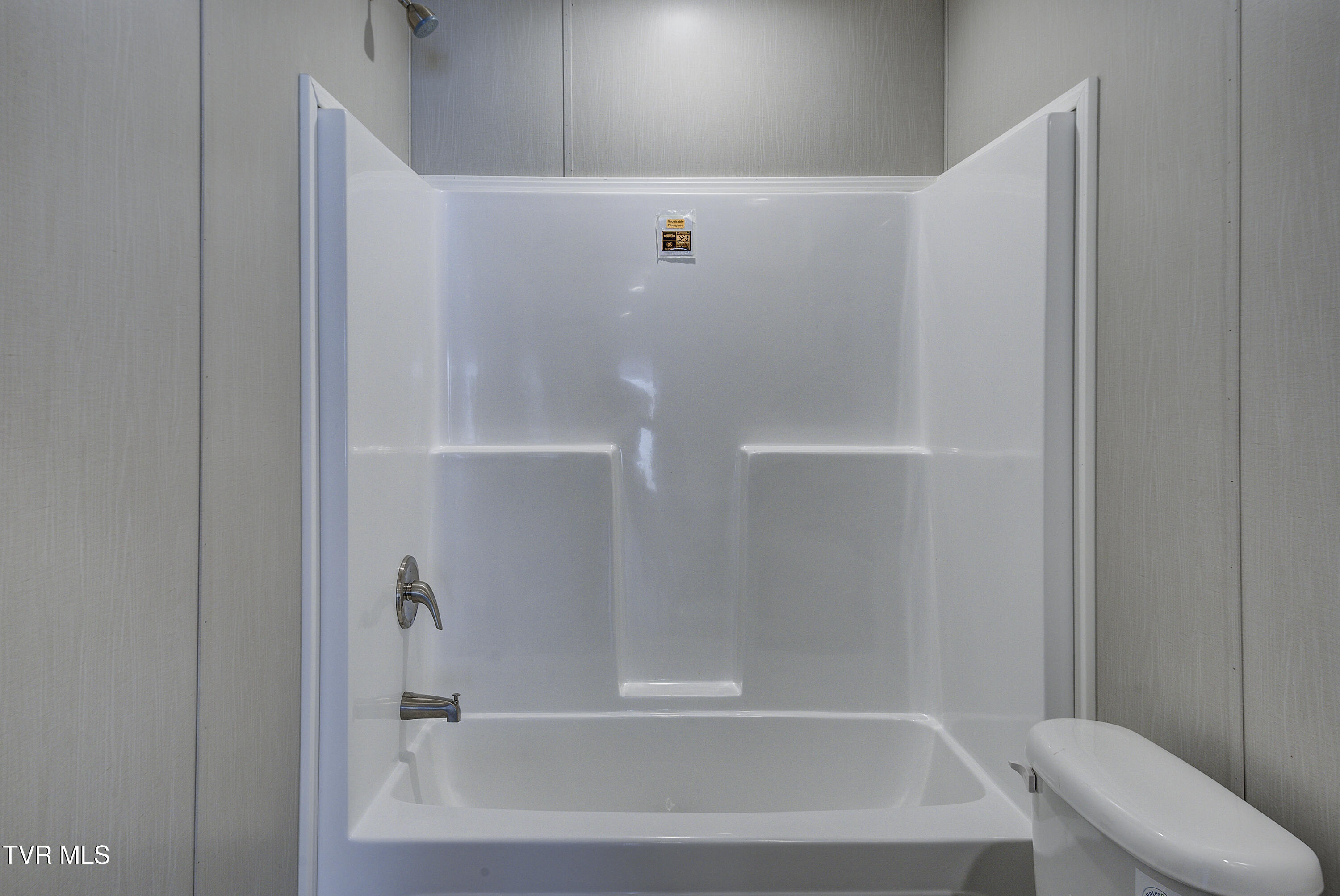 206 Florida Avenue Erwin, TN 37650 - Photo 18 of 30 Bath 2