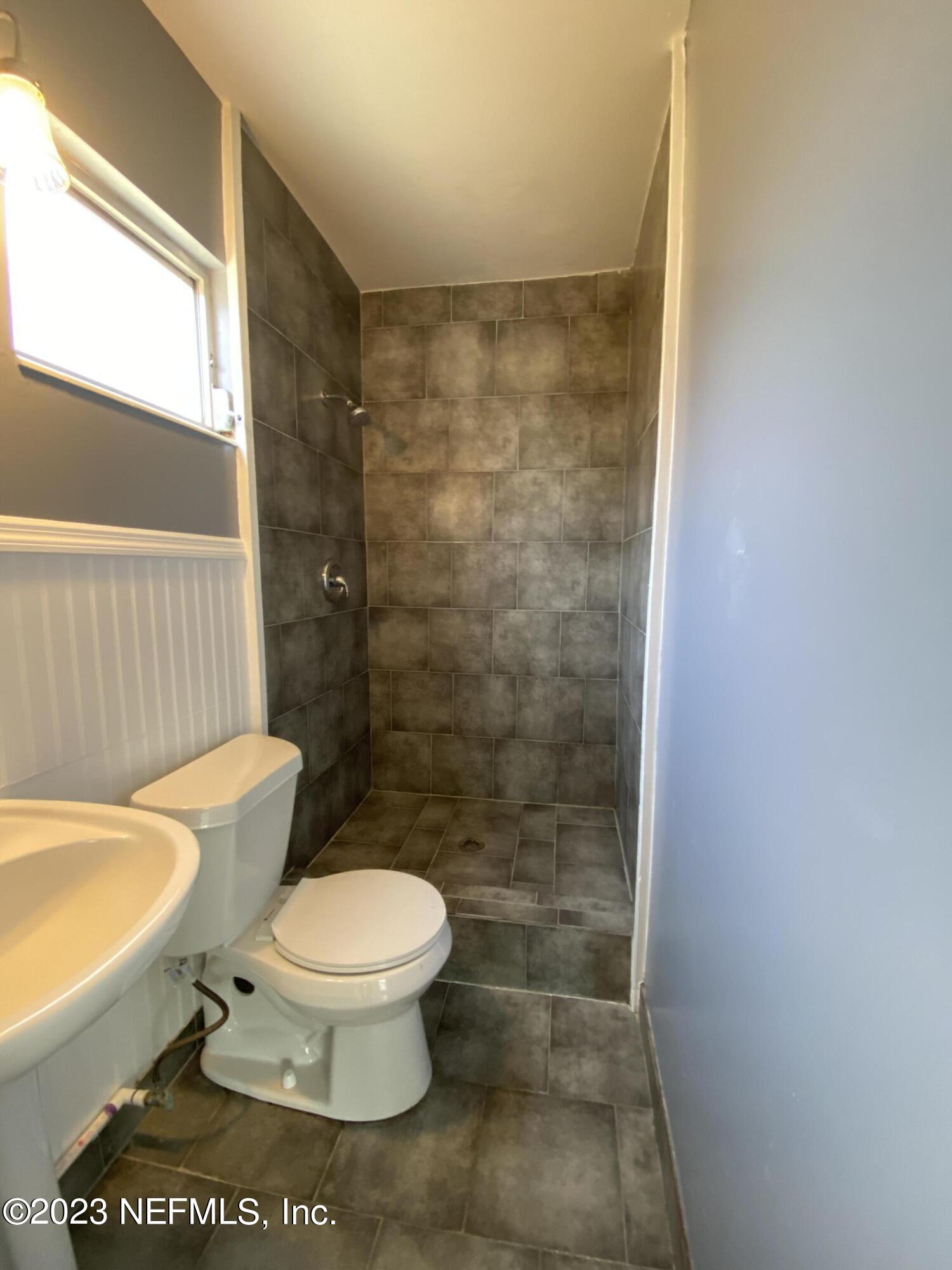 6217 Shetland Road Jacksonville, FL 32277 - Photo 16 of 20 IMG_6431