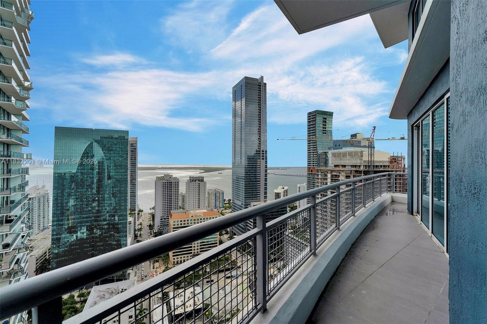 60 Southwest 13th Street, Unit 3400 Miami, FL 33130 - Photo 45 of 50 a view of balcony with city view