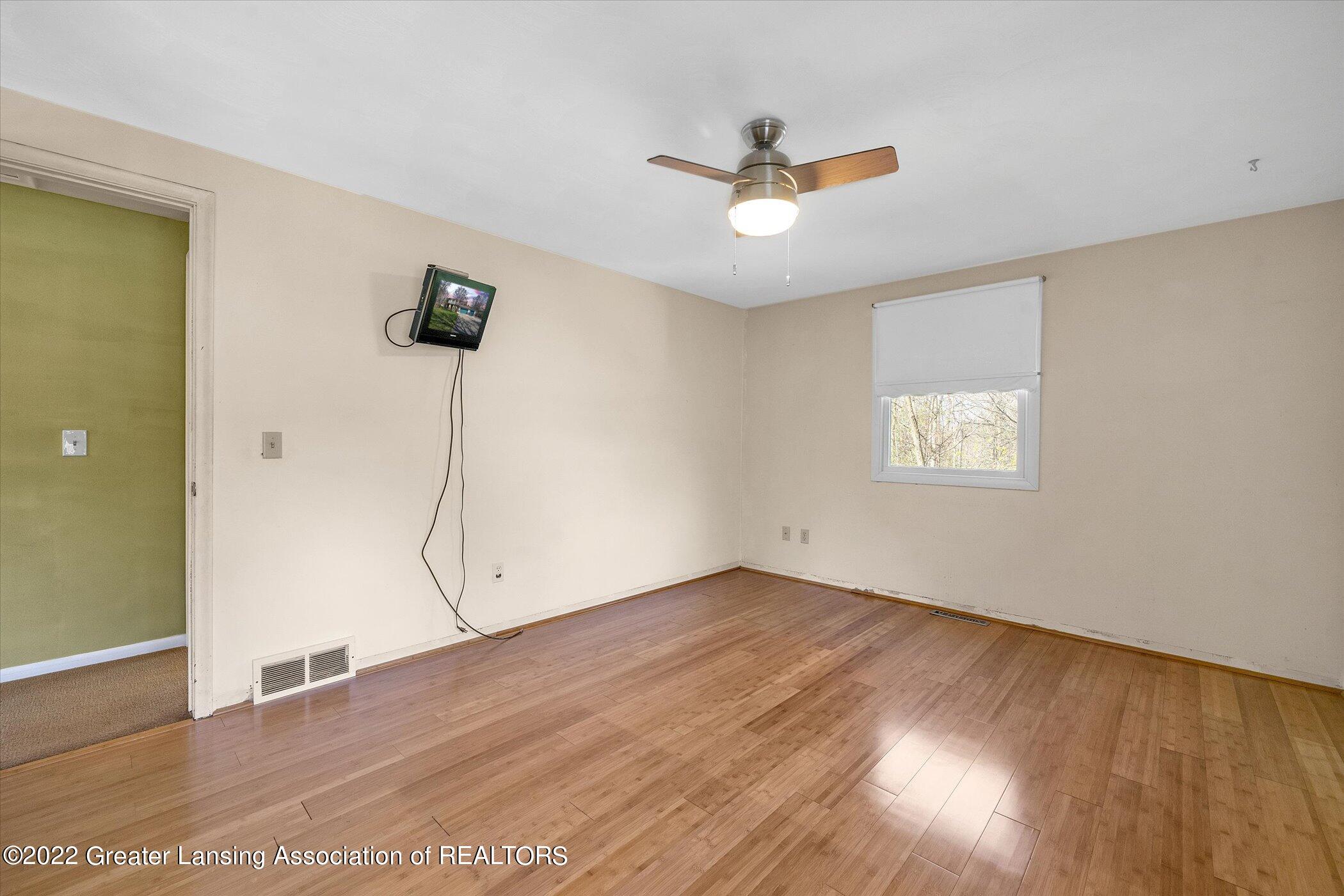 1660 Jolly Road Okemos, MI 48864 - Photo 19 of 34 28-1660-Jolly-Rd-WindowStill-Real-Estate