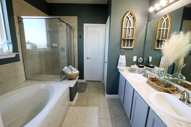 $339,000 | 13346 Pecan Trails Drive, Santa Fe, TX 77510