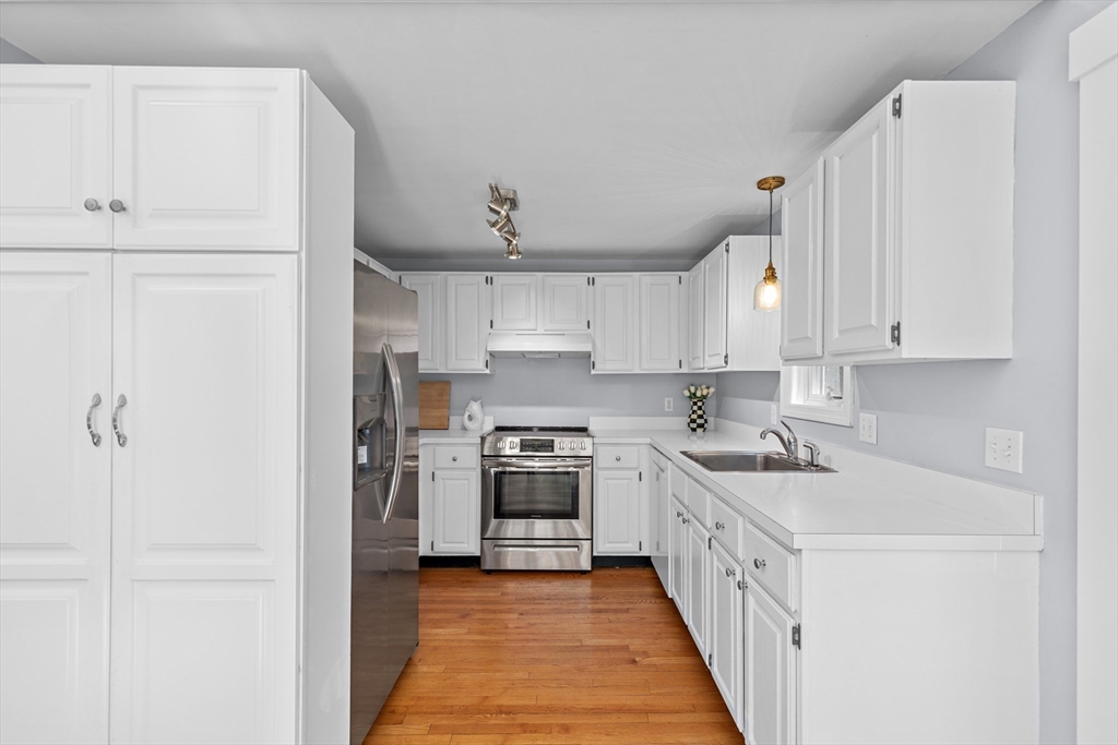 61 R Tilden Road, Unit 61 Scituate, MA 02066 - Photo 9 of 25