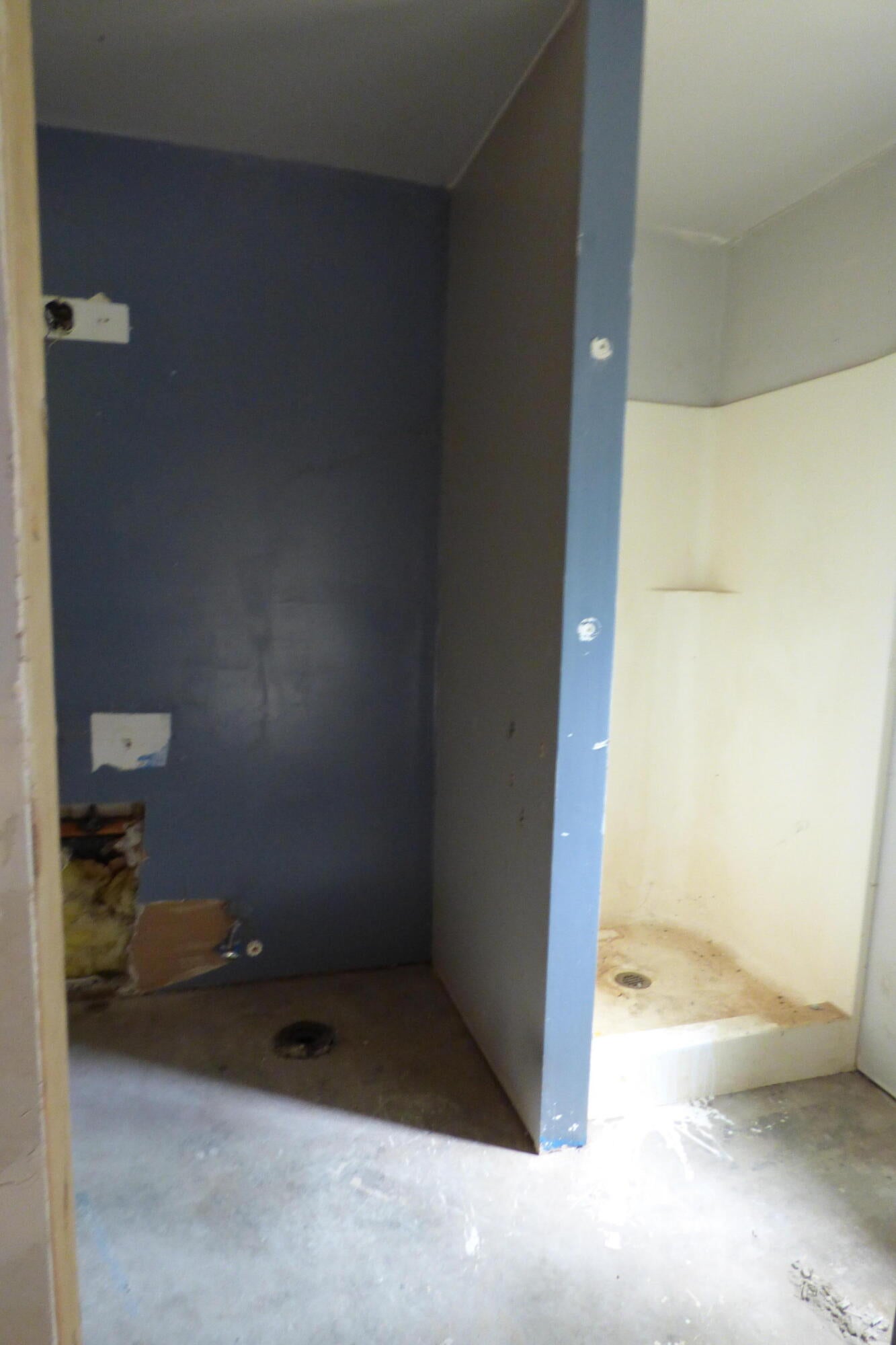 689 Hummingbird Road Cave Junction, OR 97523 - Photo 23 of 23 beginnings of a bathroom in the shop
