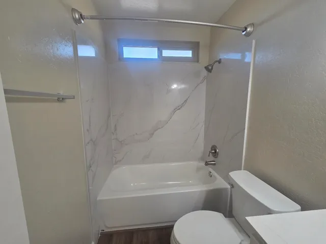 $2,850 | 20077 Redwood Road, Unit 3, Castro Valley, CA 94546