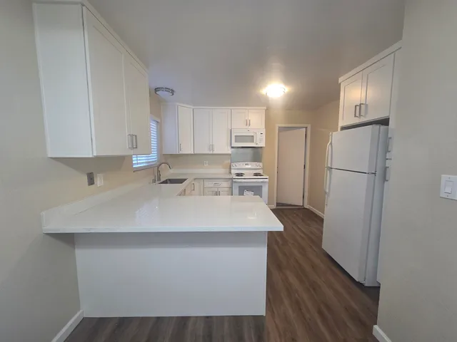 $2,850 | 20077 Redwood Road, Unit 3, Castro Valley, CA 94546