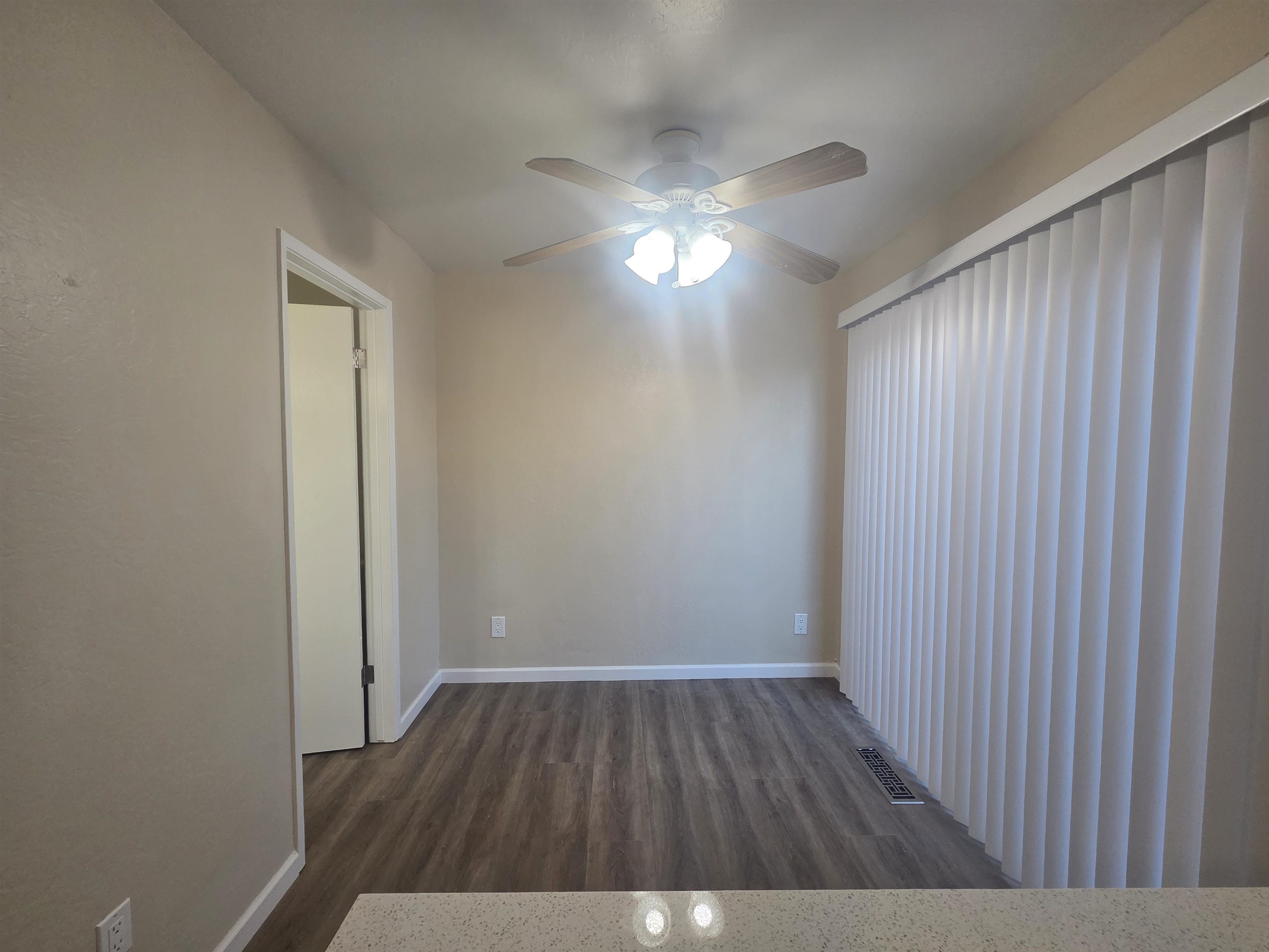 20077 Redwood Road, Unit 3 Castro Valley, CA 94546 - Photo 10 of 28