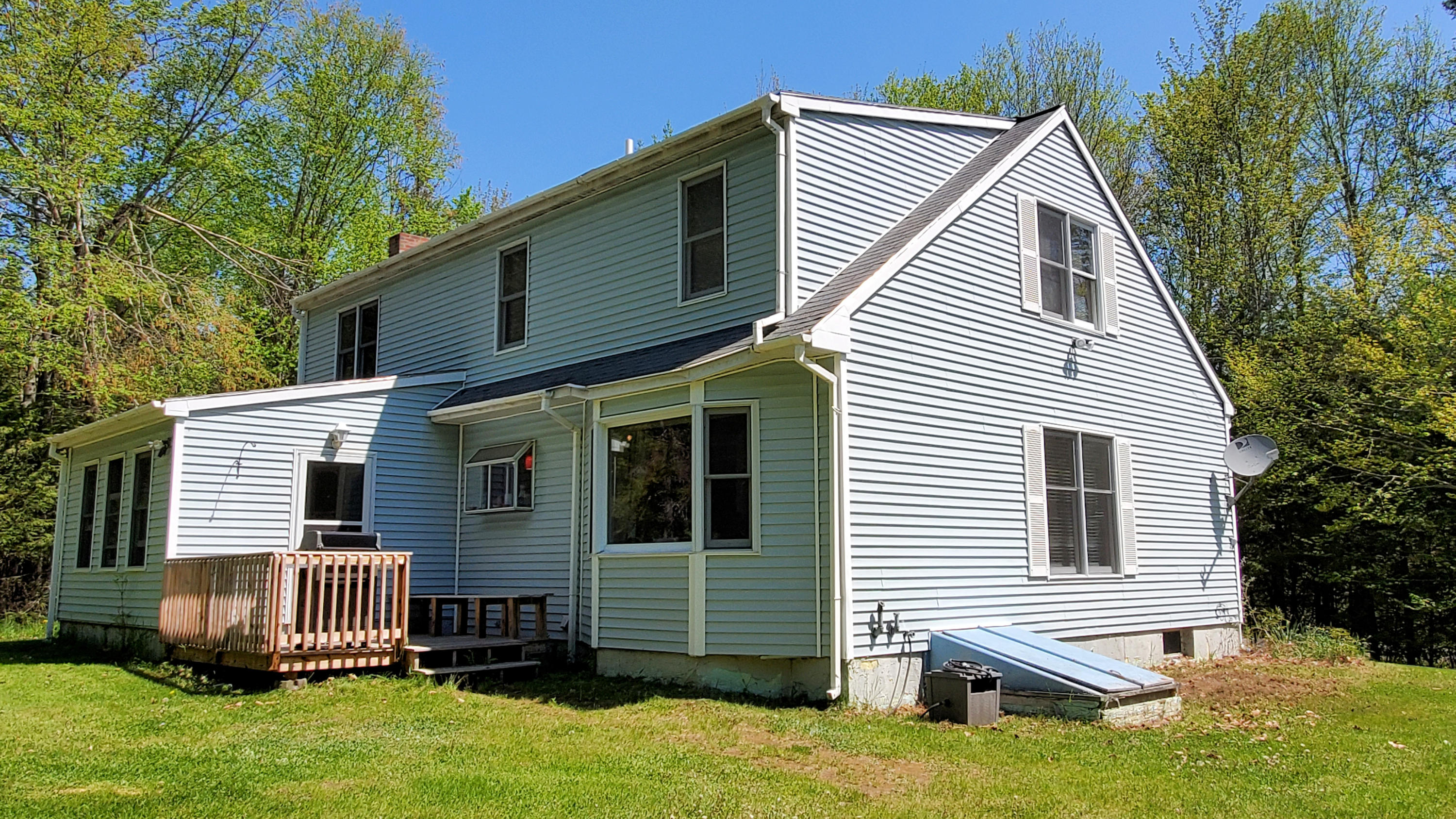 664 New England Road Searsmont, ME 04973 - Photo 3 of 36 01-house_side