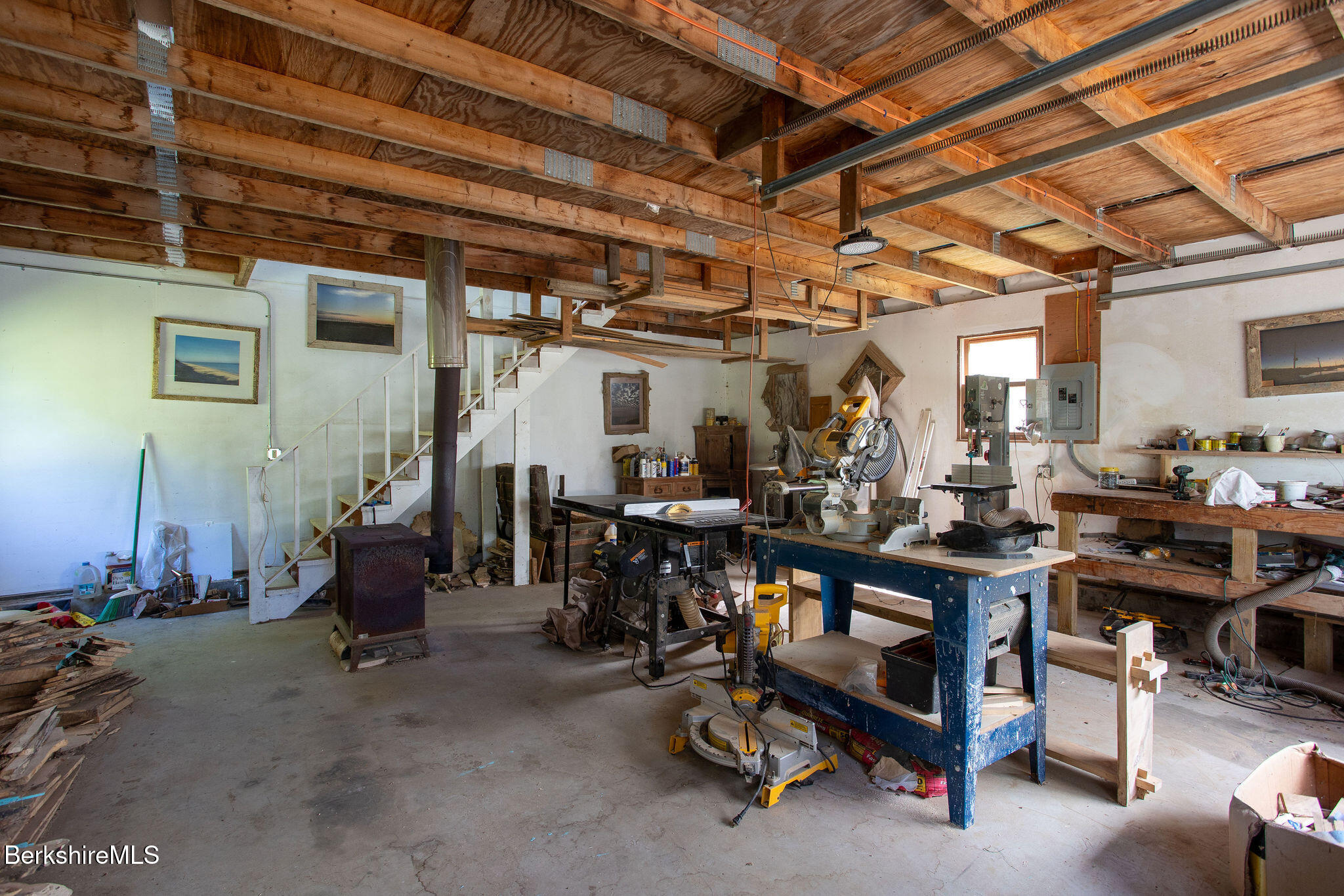 95 Town Hill Road Middlefield, MA 01235 - Photo 40 of 58 0040-barn-first-floor