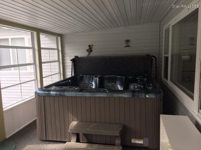 7544 Eldred Road Crystal, MI 48818 - Photo 24 of 27 Hot tub