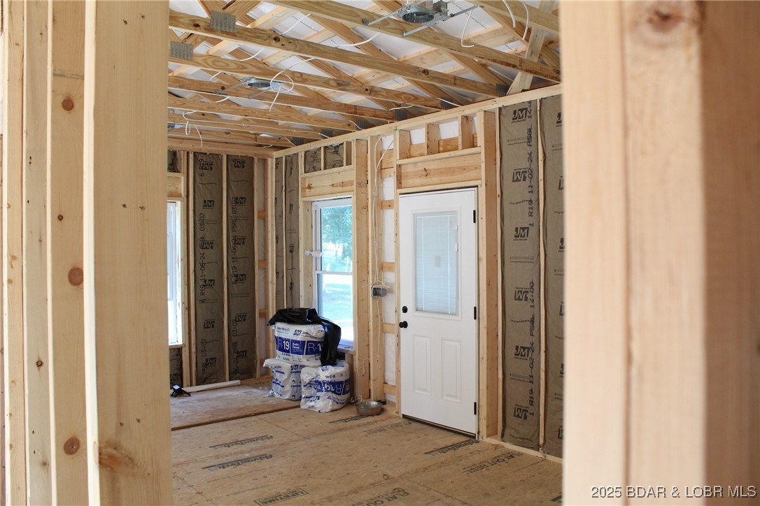 28511 Cody Road Stover, MO 65078 - Photo 17 of 26 2nd bedroom to front door