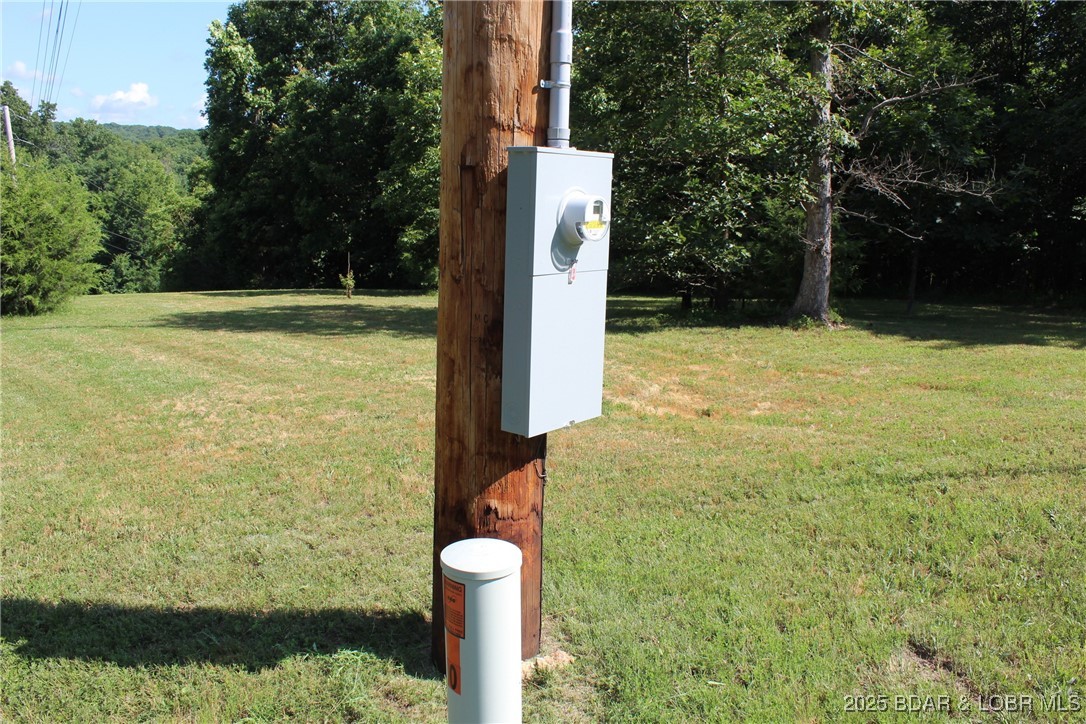 28511 Cody Road Stover, MO 65078 - Photo 23 of 26 COMO electric and internet