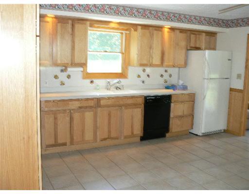 238 Ferry Road Lisbon, ME 04250 - Photo 4 of 10 Kitchen.
