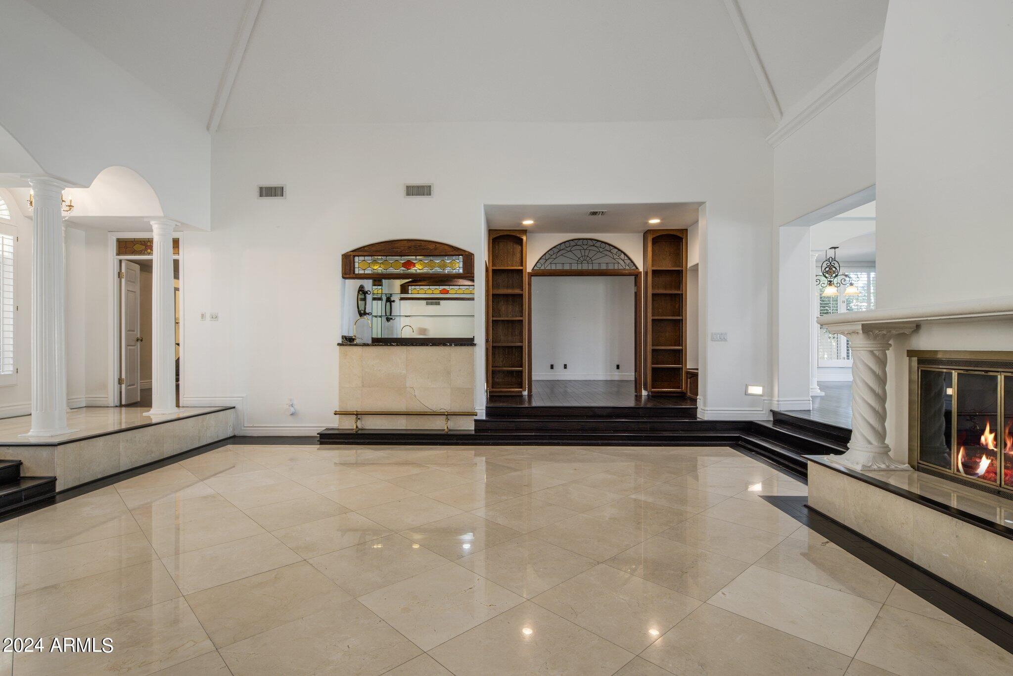 12 West Kaler Drive Phoenix, AZ 85021 - Photo 6 of 41 Living Room with Wet Bar