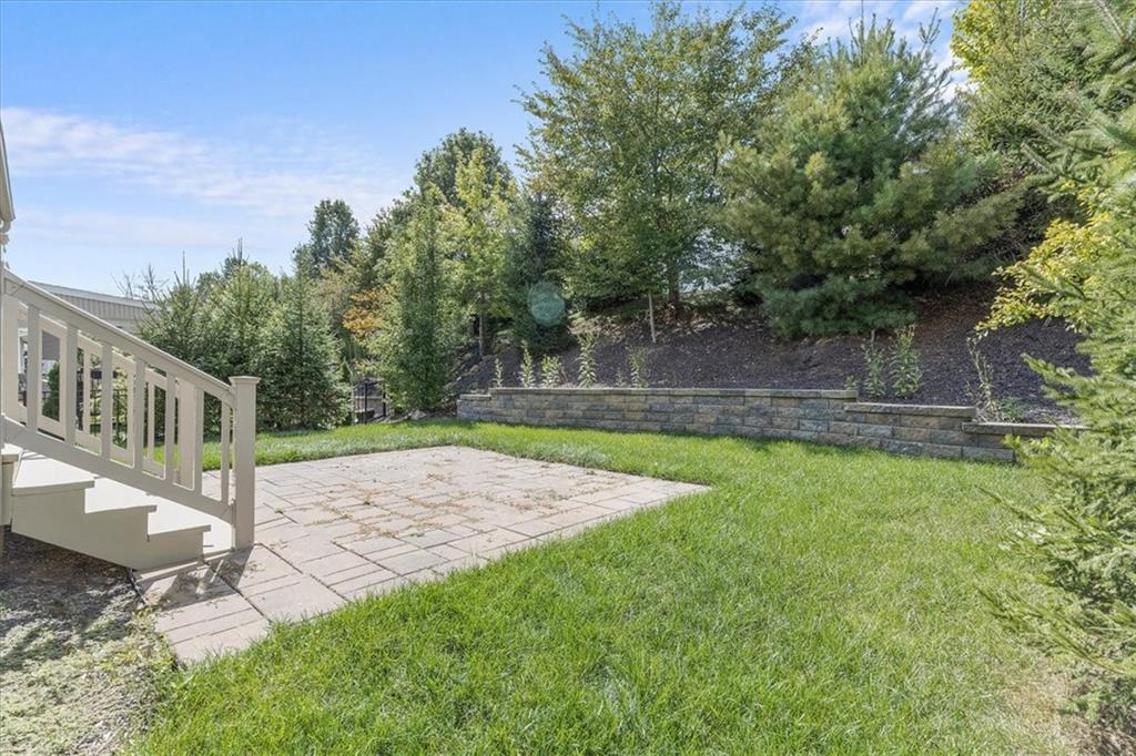 118 Hamilton Drive Wexford, PA 15090 - Photo 4 of 43
