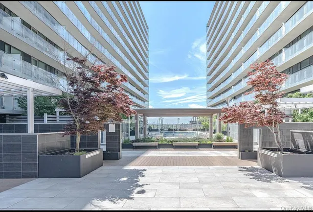 $4,500 | 131-01 40 Road, Unit 10Q | Flushing