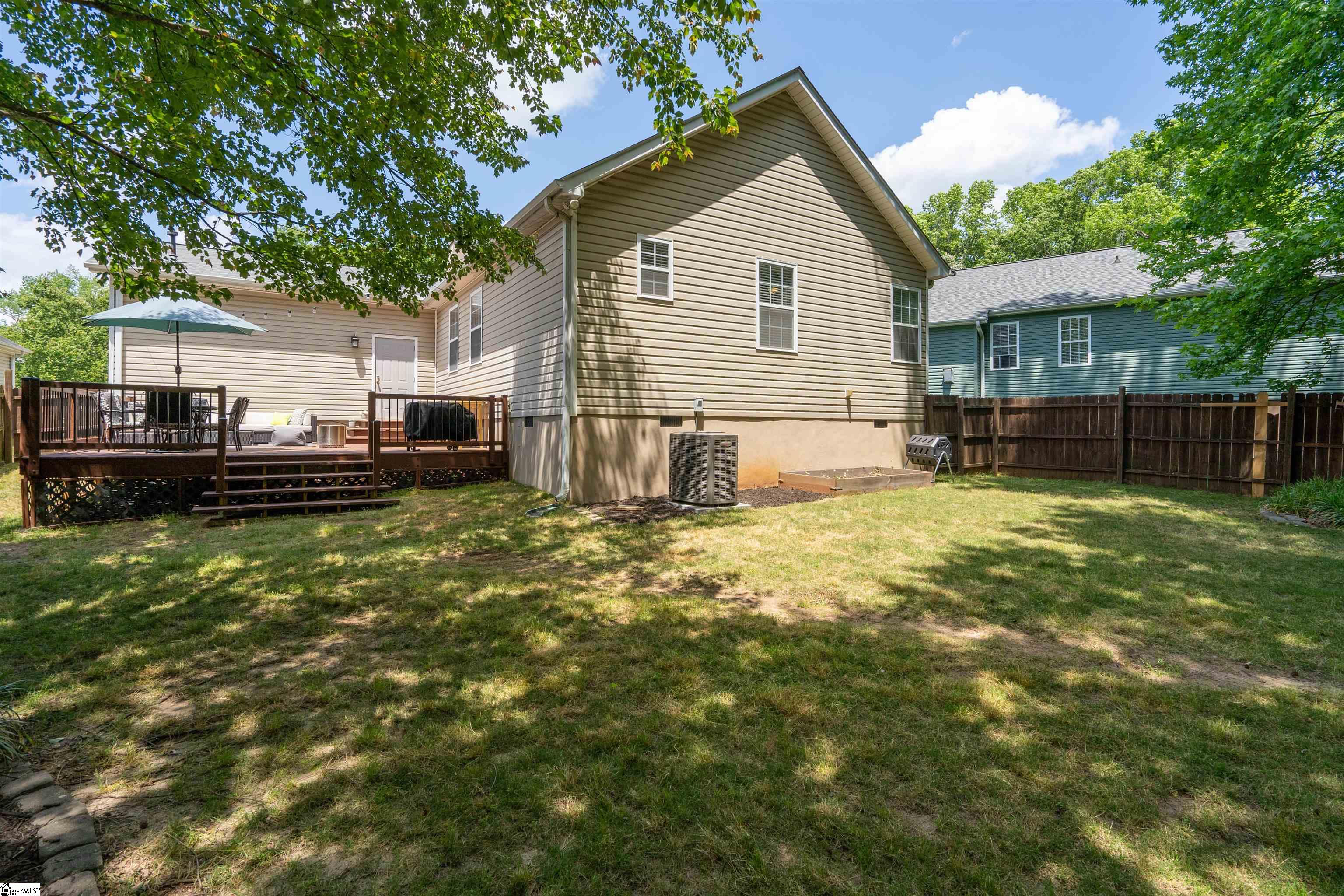102 Ragon Lane Greenville, SC 29609 - Photo 31 of 33 Gallery Image 31