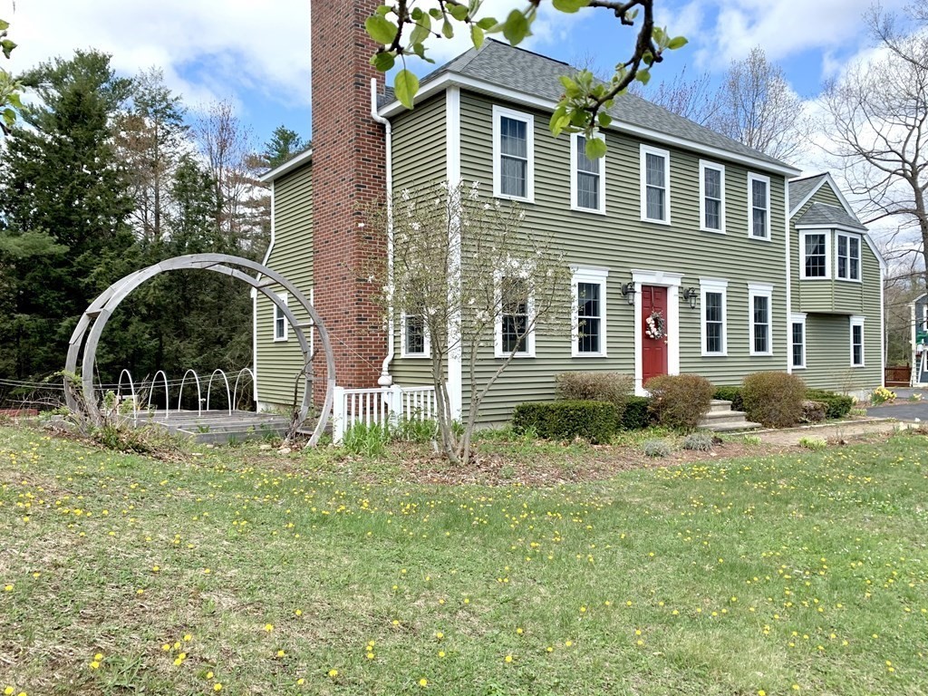23 Watson Lane Rutland, MA 01543 - Photo 1 of 37