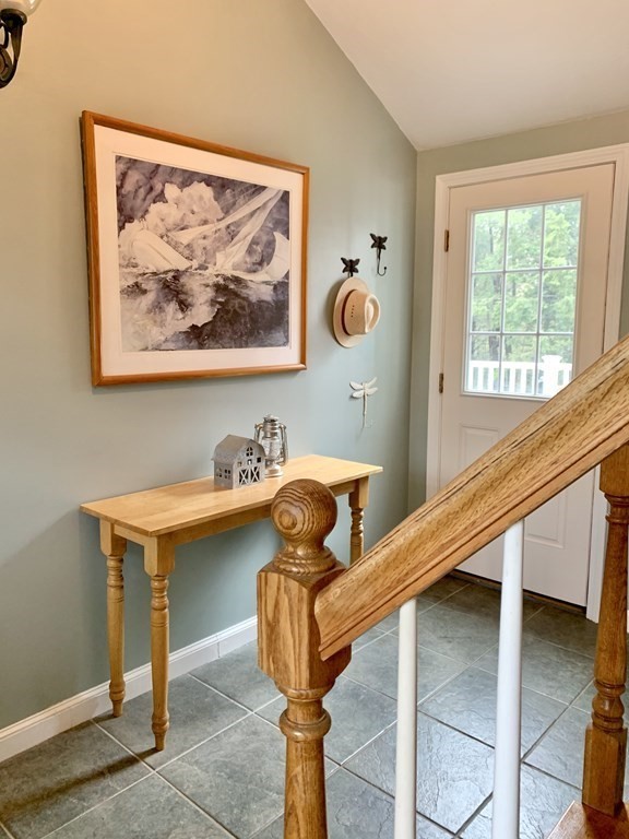 23 Watson Lane Rutland, MA 01543 - Photo 8 of 37