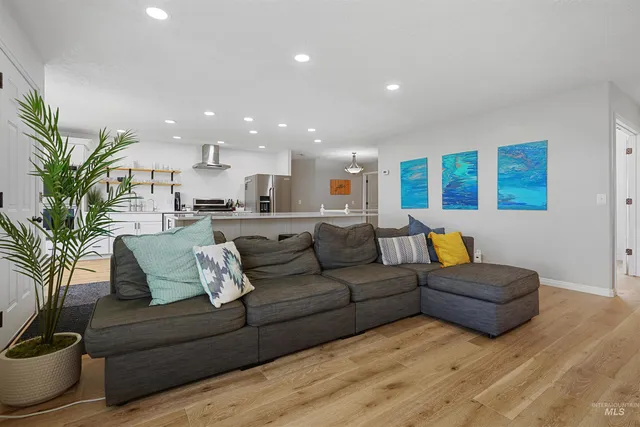 $694,000 | 78 Pelican Drive, Rupert, ID 83350