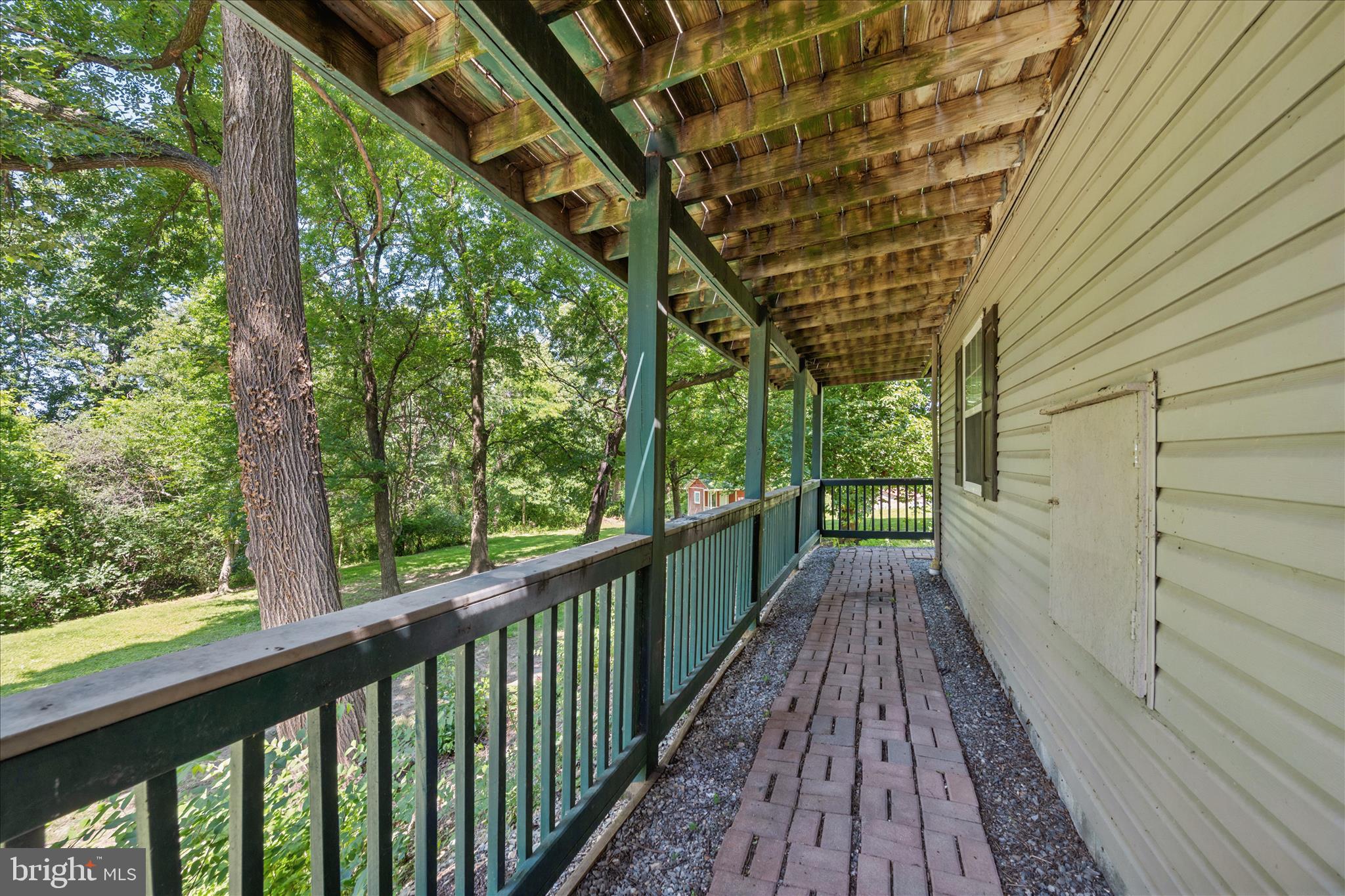 8354 Mountain Laurel Road Boonsboro, MD 21713 - Photo 79 of 91 Deck